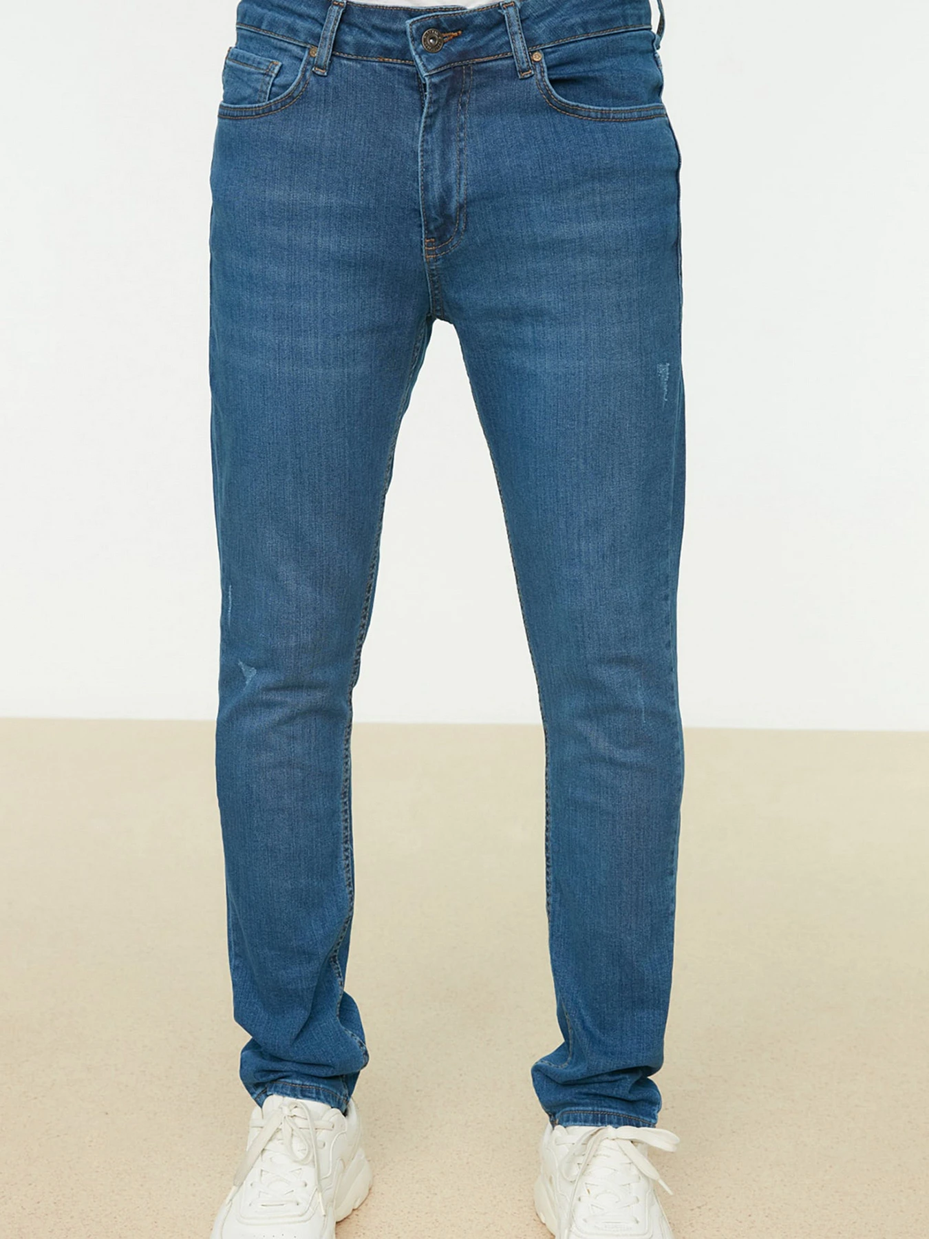 Джинсы Trendyol модель TMNSS22JE0358/Indigo Джинсы Trendyol модель TMNSS22JE0358/Indigo Фото