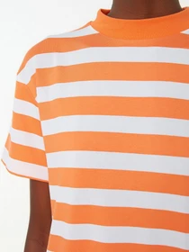Футболки и поло Trendyol модель TWOSS21TS1204/Turuncu Фото