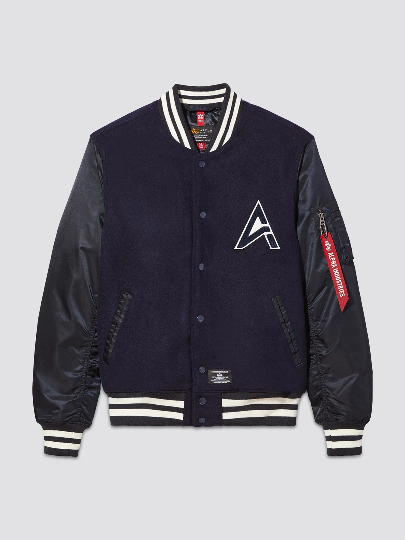 Куртки и дубленки Alpha Industries модель UJM52500C1_410 Фото