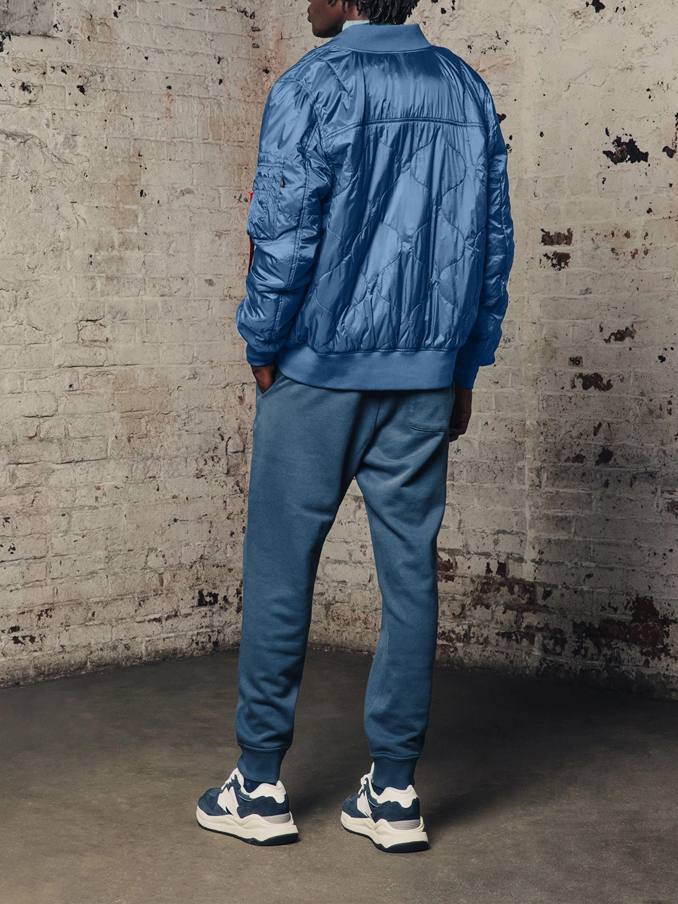 Куртки и дубленки Alpha Industries модель UJQ52000C1_438 Куртки и дубленки Alpha Industries модель UJQ52000C1_438 Фото