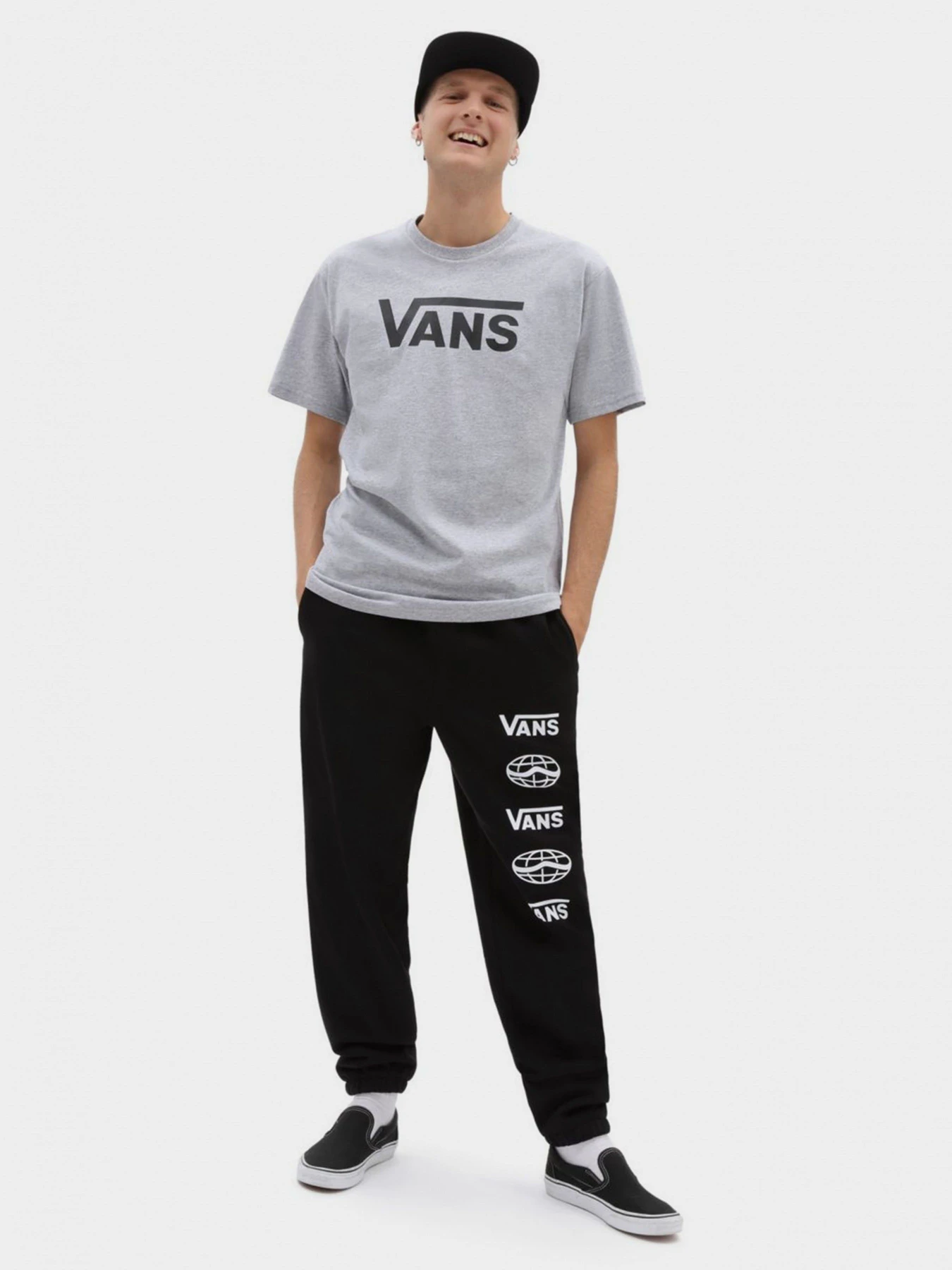 Футболки и поло Vans модель VN000GGGATJ1 Фото