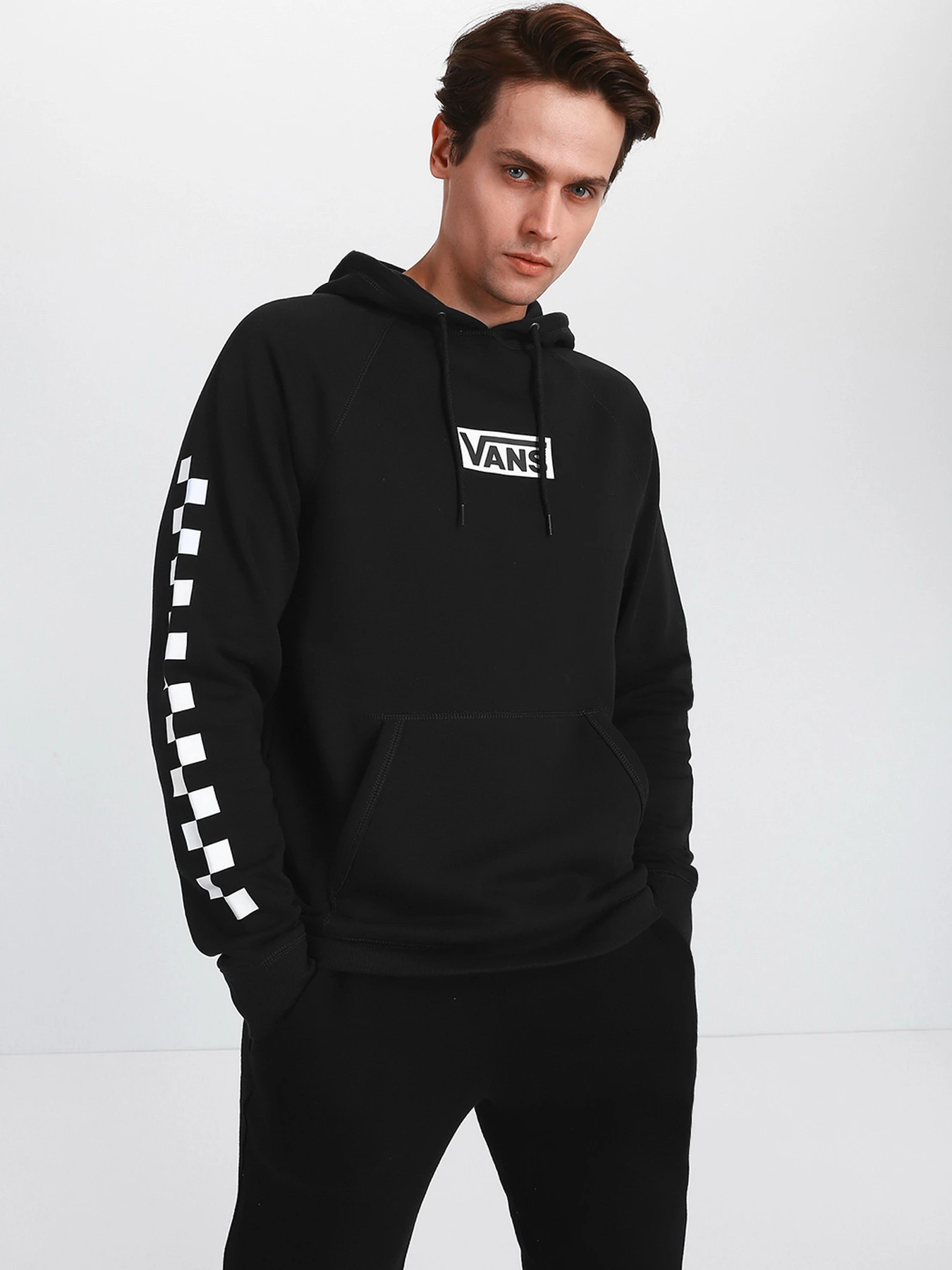 Худи и свитшоты Vans модель VN0A49SN95Y1 Худи и свитшоты Vans модель VN0A49SN95Y1 Фото