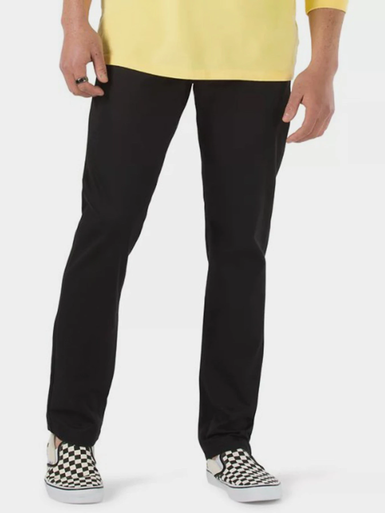 Брюки Vans модель VN0A5FJ7BLK1 Брюки Vans модель VN0A5FJ7BLK1 Фото