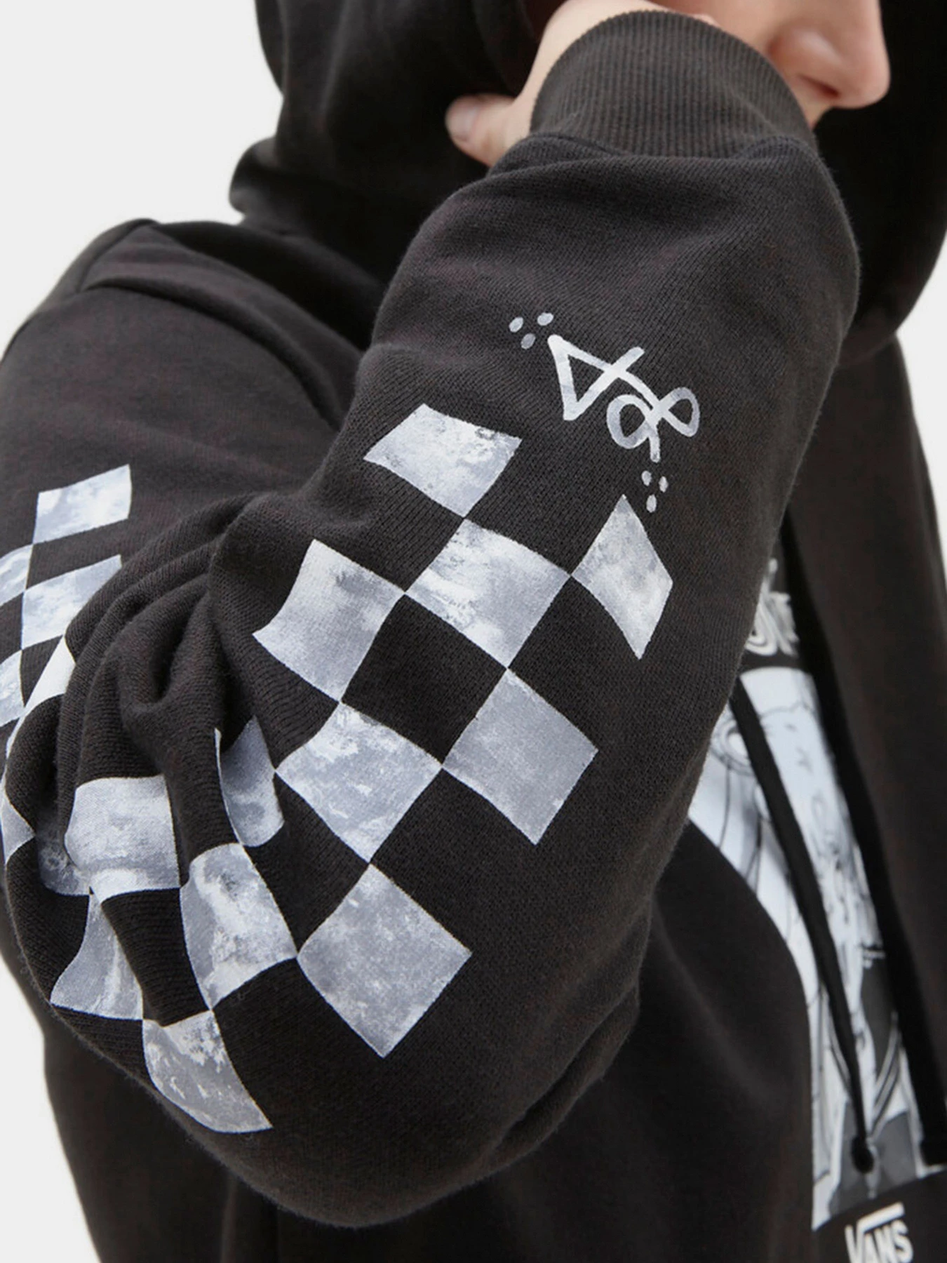 Худи и свитшоты Vans модель VN0A7YSHBLK1 Худи и свитшоты Vans модель VN0A7YSHBLK1 Фото