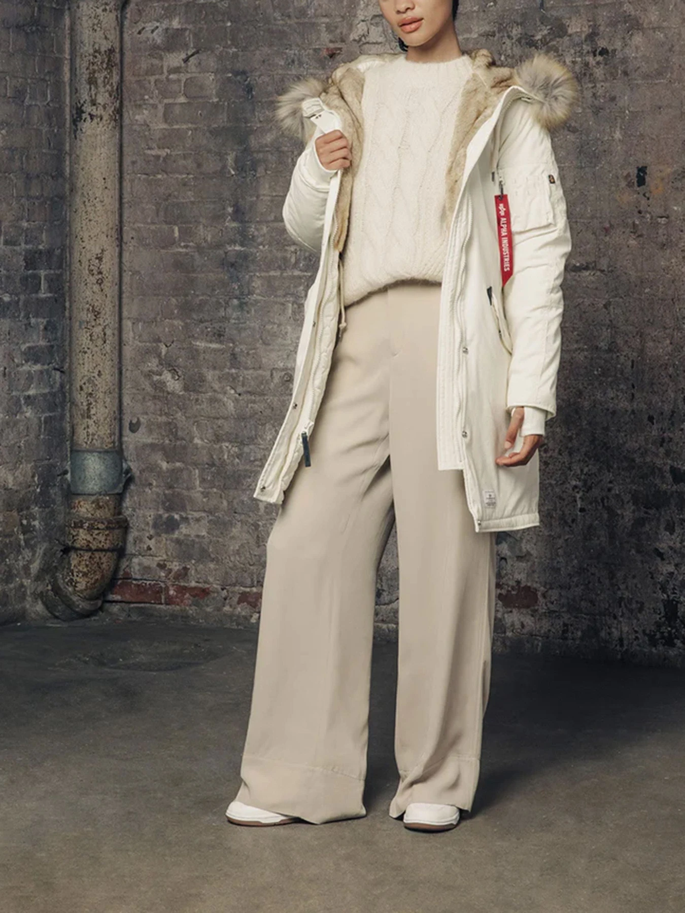 Куртки и дубленки Alpha Industries модель WJE52500C1_112 Куртки и дубленки Alpha Industries модель WJE52500C1_112 Фото