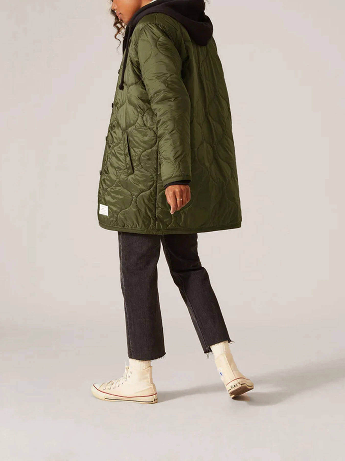 Куртки и дубленки Alpha Industries модель WJL51500C1_301 Куртки и дубленки Alpha Industries модель WJL51500C1_301 Фото