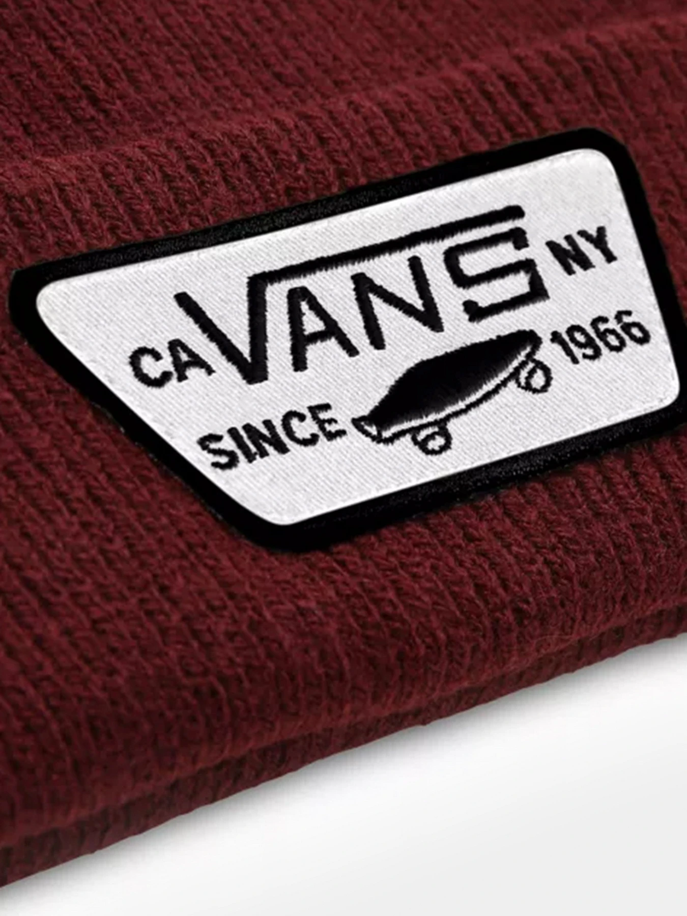 Шапки и кепки Vans модель VN000UOU4QU1 Шапки и кепки Vans модель VN000UOU4QU1 Фото