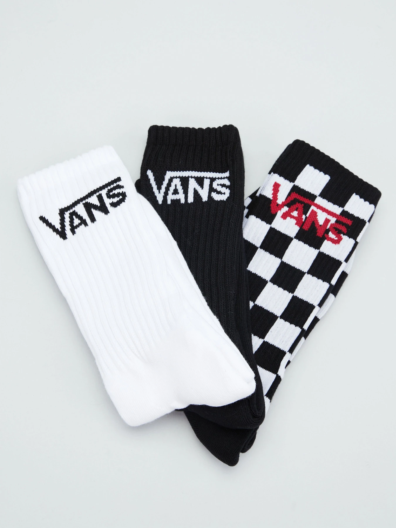 Носки и гольфы Vans модель VN000XRZ95Y1 Носки и гольфы Vans модель VN000XRZ95Y1 Фото