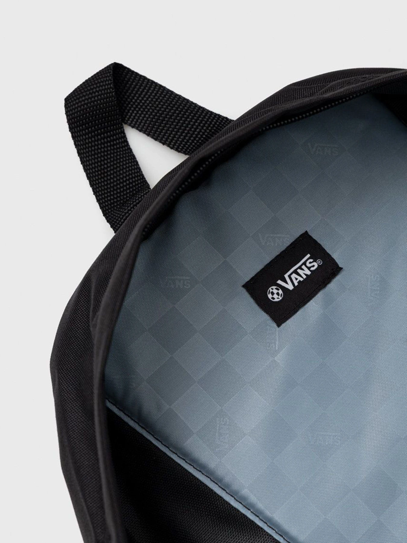 Рюкзаки Vans модель VN0A49ZJBD2_W Рюкзаки Vans модель VN0A49ZJBD2_W Фото