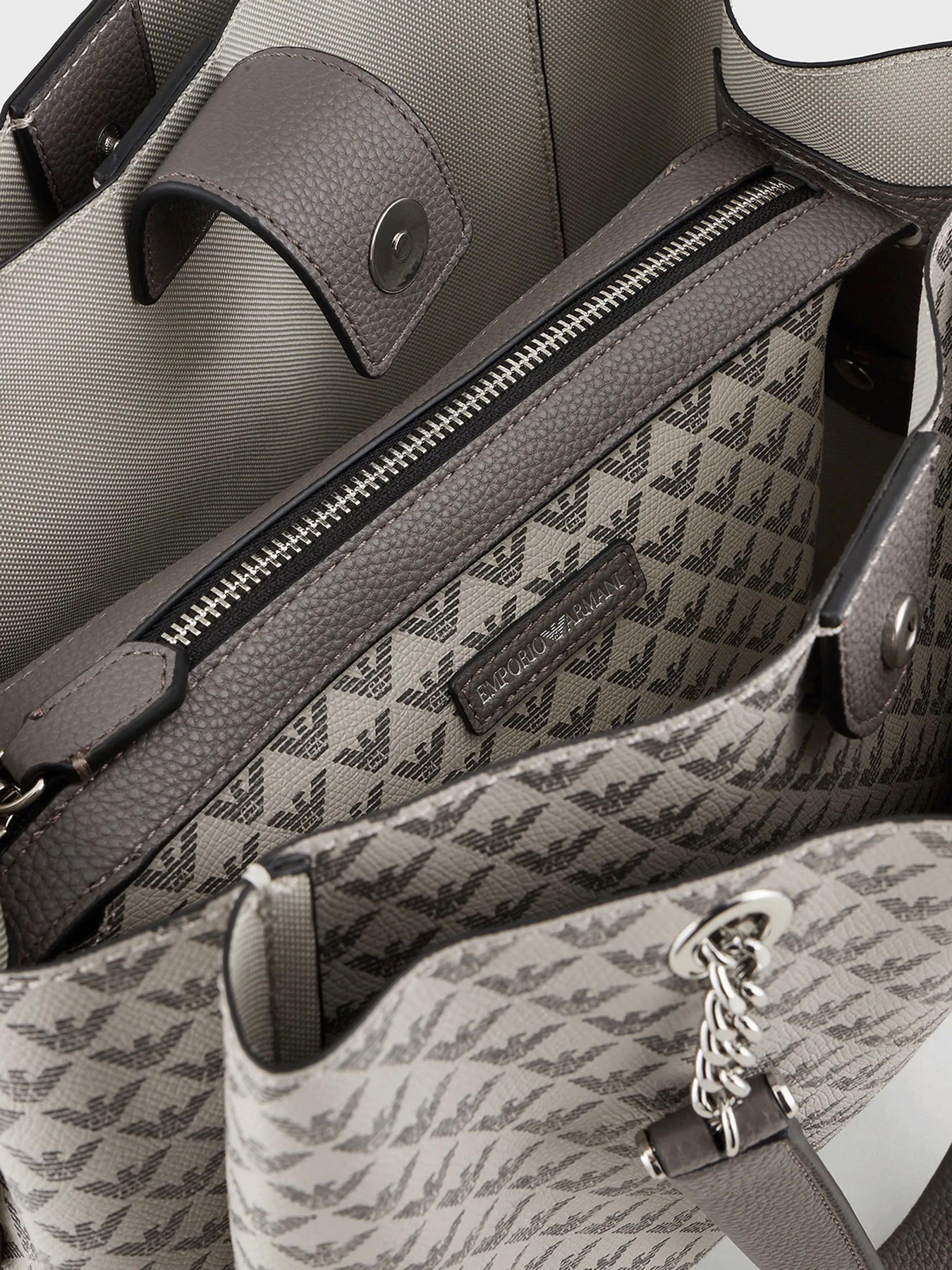 Сумки Emporio Armani модель Y3D158-Y345E-80221 Фото