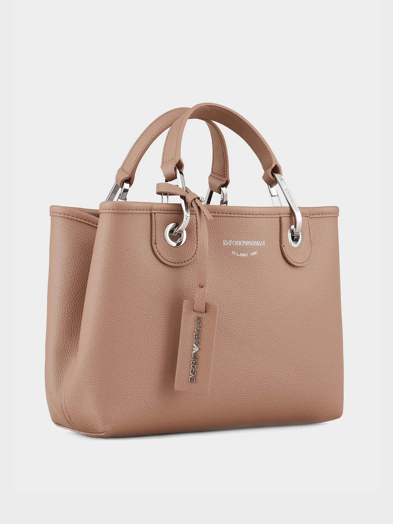 Сумки Emporio Armani модель Y3D166-YFO5E-89400 Сумки Emporio Armani модель Y3D166-YFO5E-89400 Фото
