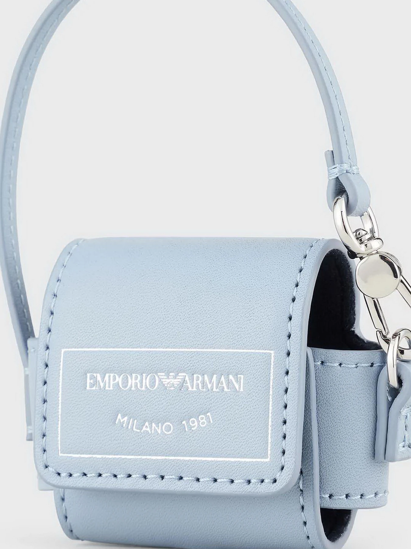 Аксессуары для смартфонов Emporio Armani модель Y3H299-Y478E-89307 Аксессуары для смартфонов Emporio Armani модель Y3H299-Y478E-89307 Фото