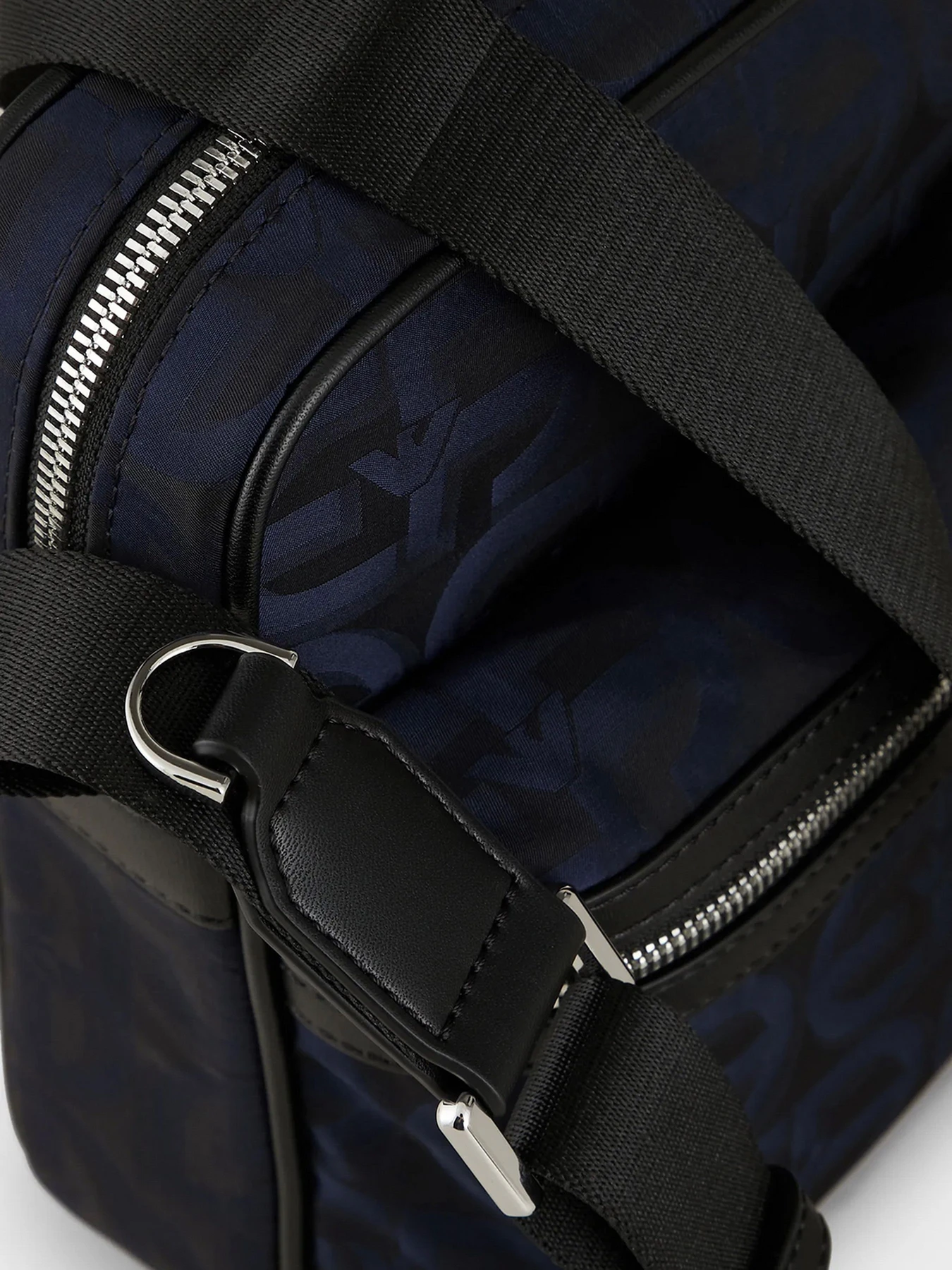 Сумки Emporio Armani модель Y4M362-Y140E-88017 Фото