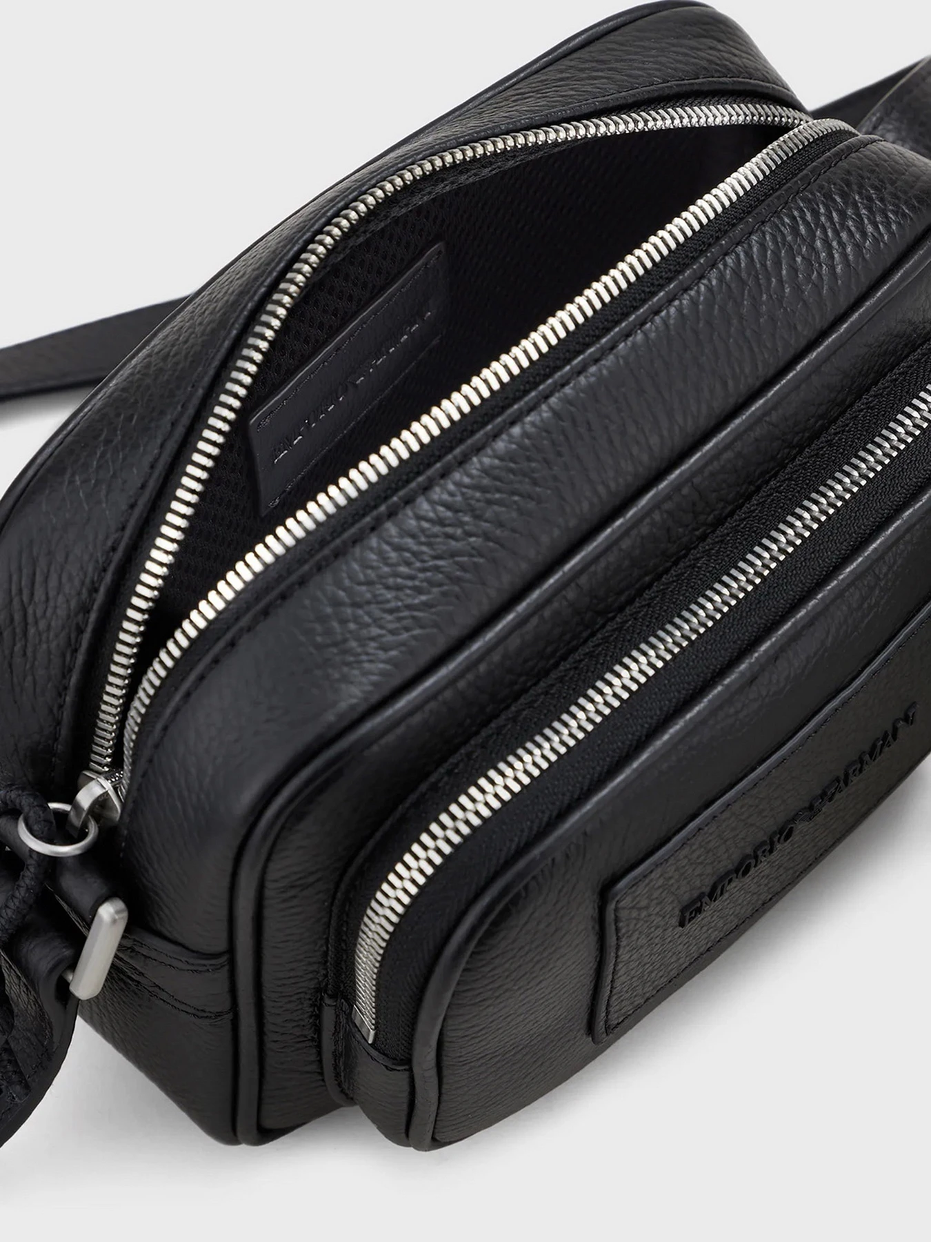 Сумки Emporio Armani модель Y4M364-Y068E-80001 Фото