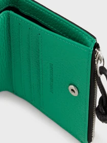 Косметички и холдеры Emporio Armani модель Y4R262-Y068E-83217 Фото