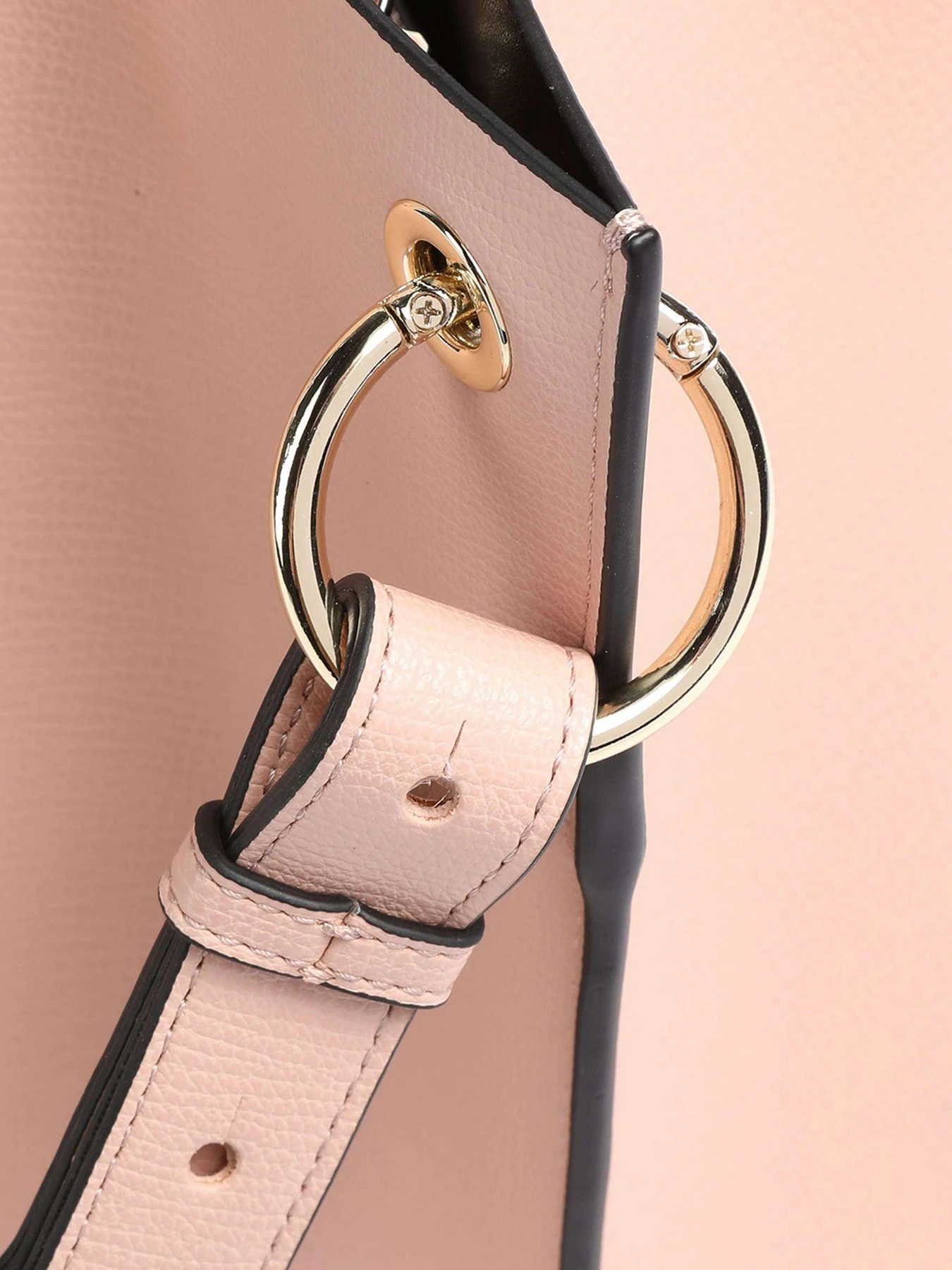 Сумки Armani Exchange модель 942809-1A702-16170 Фото