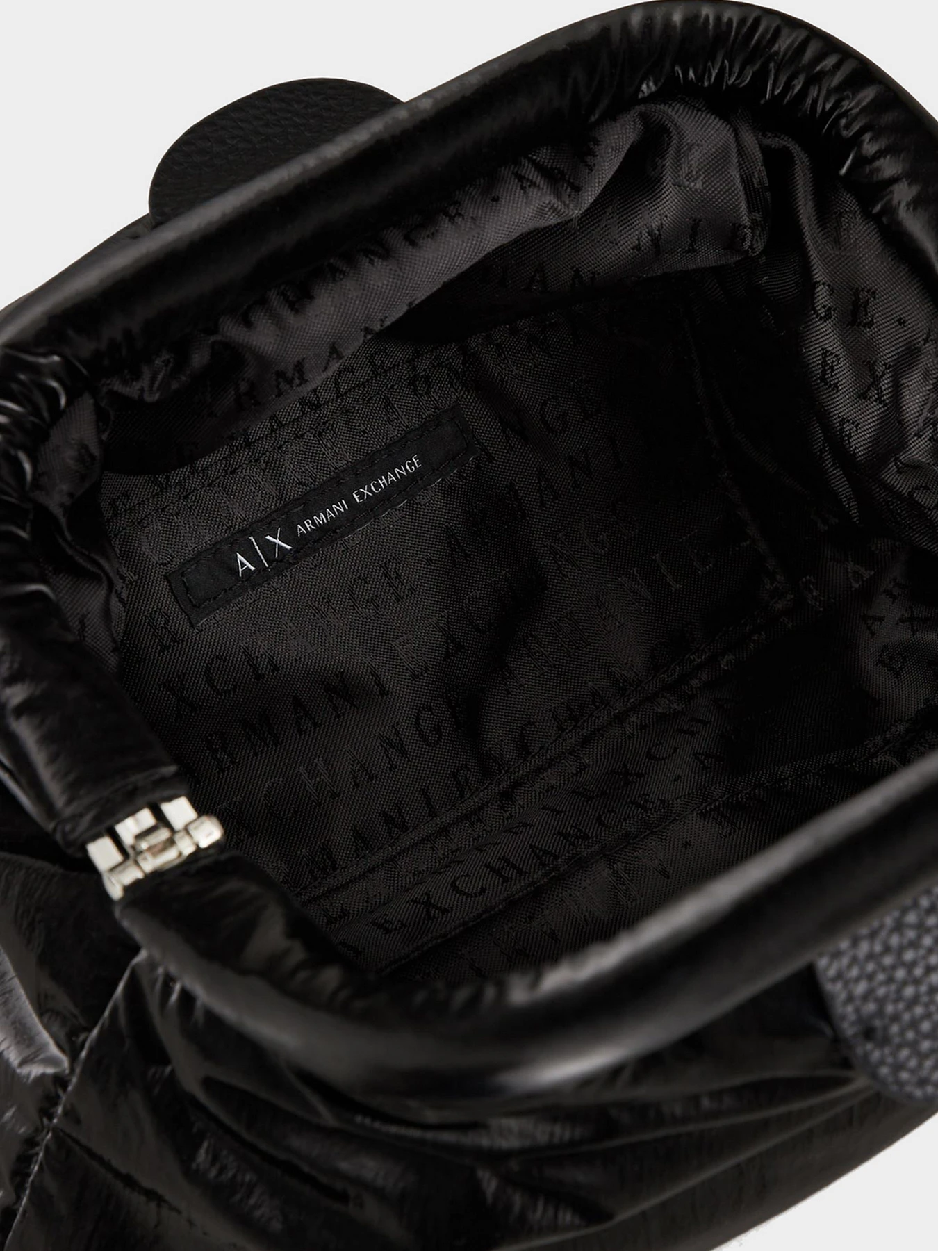 Сумки Armani Exchange модель 942828-2F758-00020 Фото