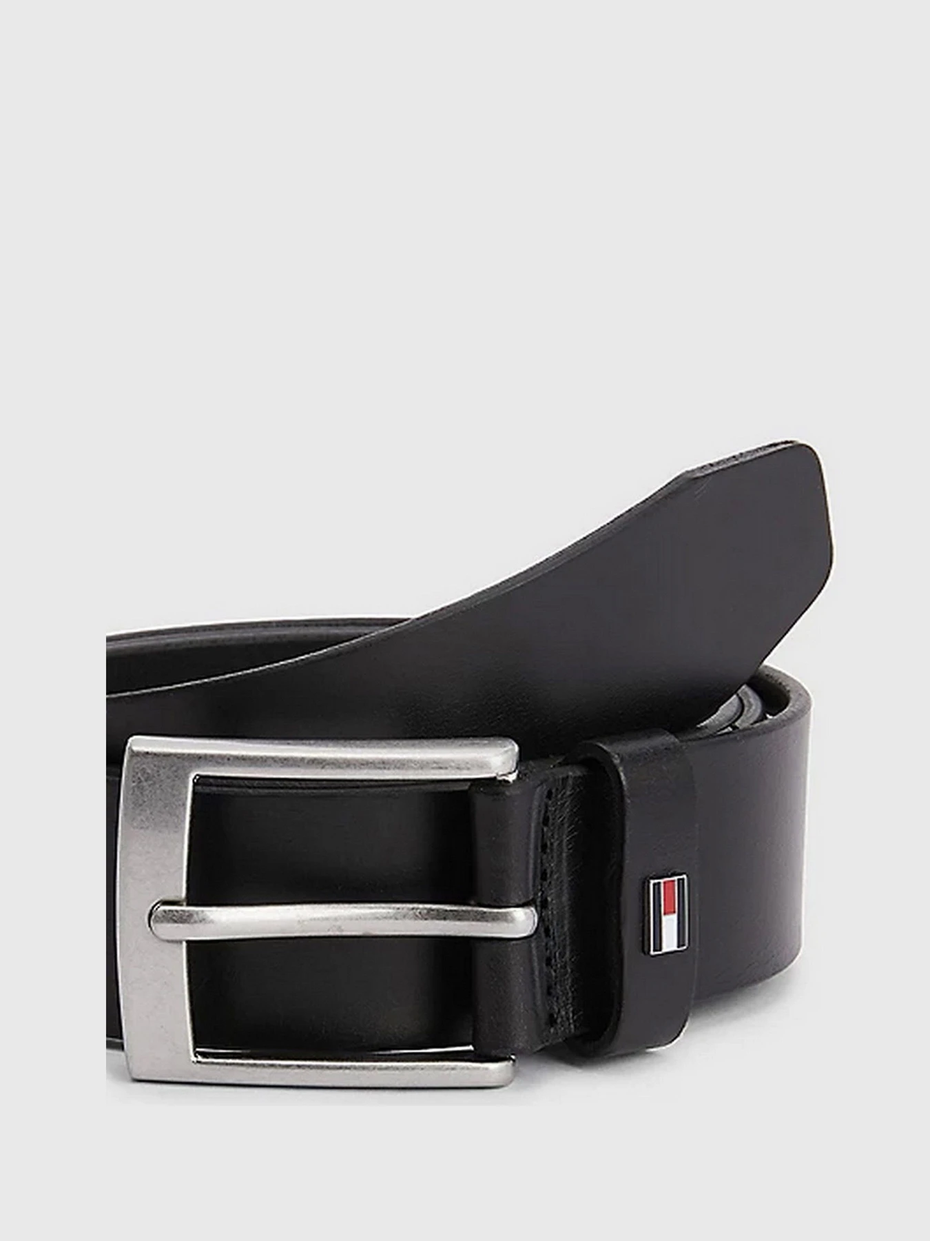Ремни Tommy Hilfiger модель AM0AM09405-BDS Фото