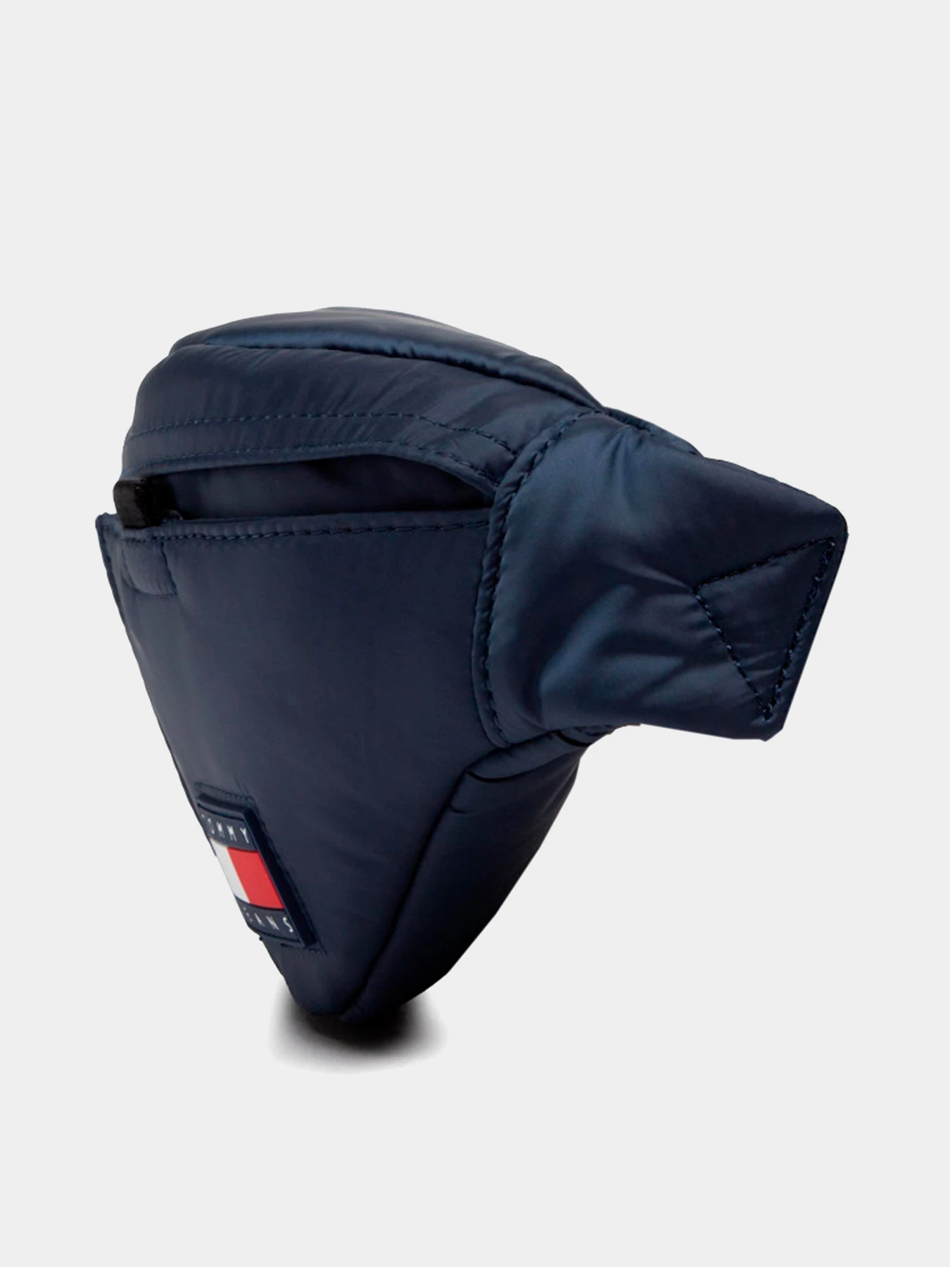 Сумки Tommy Hilfiger модель AM0AM09730-C87 Сумки Tommy Hilfiger модель AM0AM09730-C87 Фото
