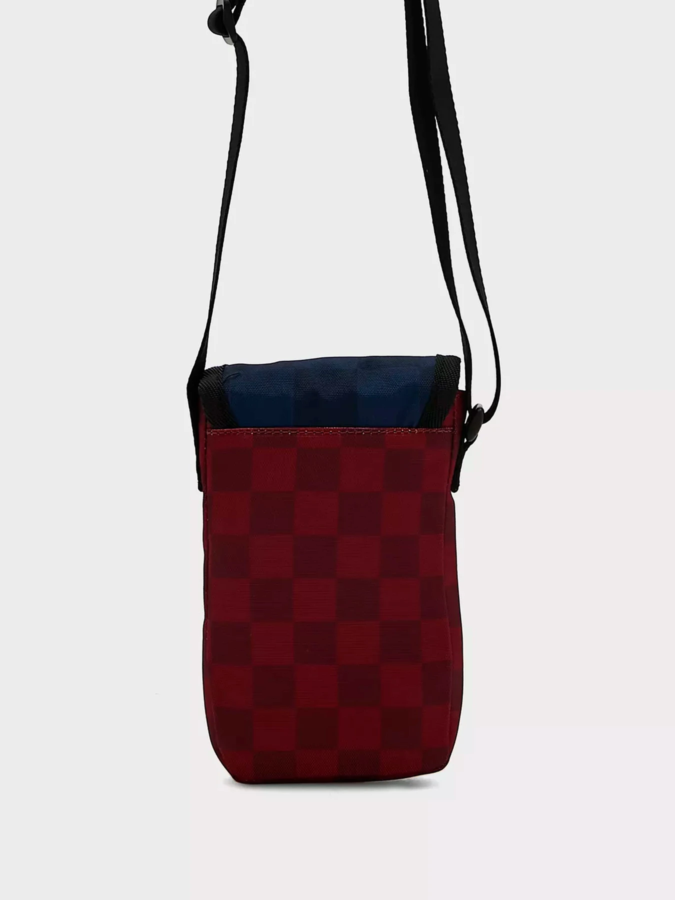 Аксессуары для смартфонов Tommy Hilfiger модель AM0AM10740-0GY Аксессуары для смартфонов Tommy Hilfiger модель AM0AM10740-0GY Фото