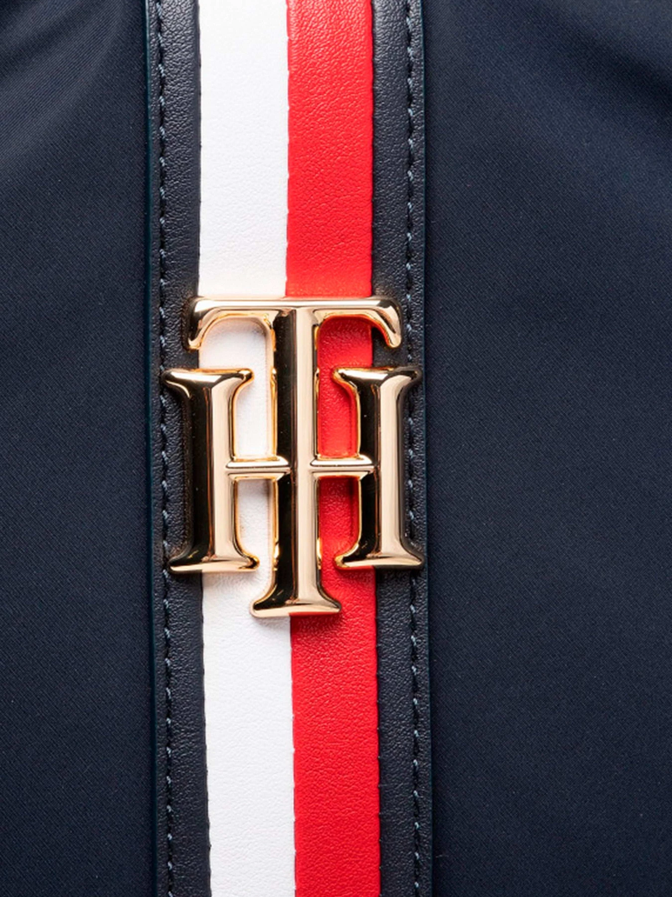 Сумки Tommy Hilfiger модель AW0AW10927-DW5 Сумки Tommy Hilfiger модель AW0AW10927-DW5 Фото