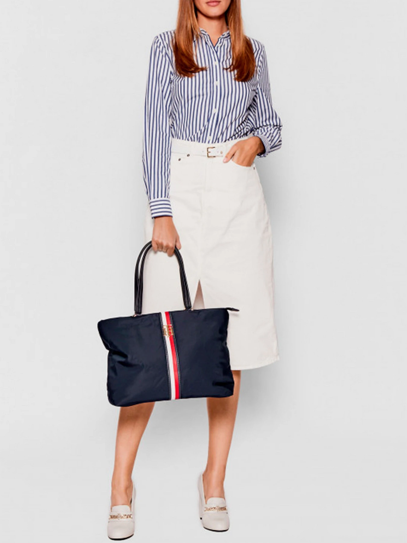 Сумки Tommy Hilfiger модель AW0AW10927-DW5 Сумки Tommy Hilfiger модель AW0AW10927-DW5 Фото