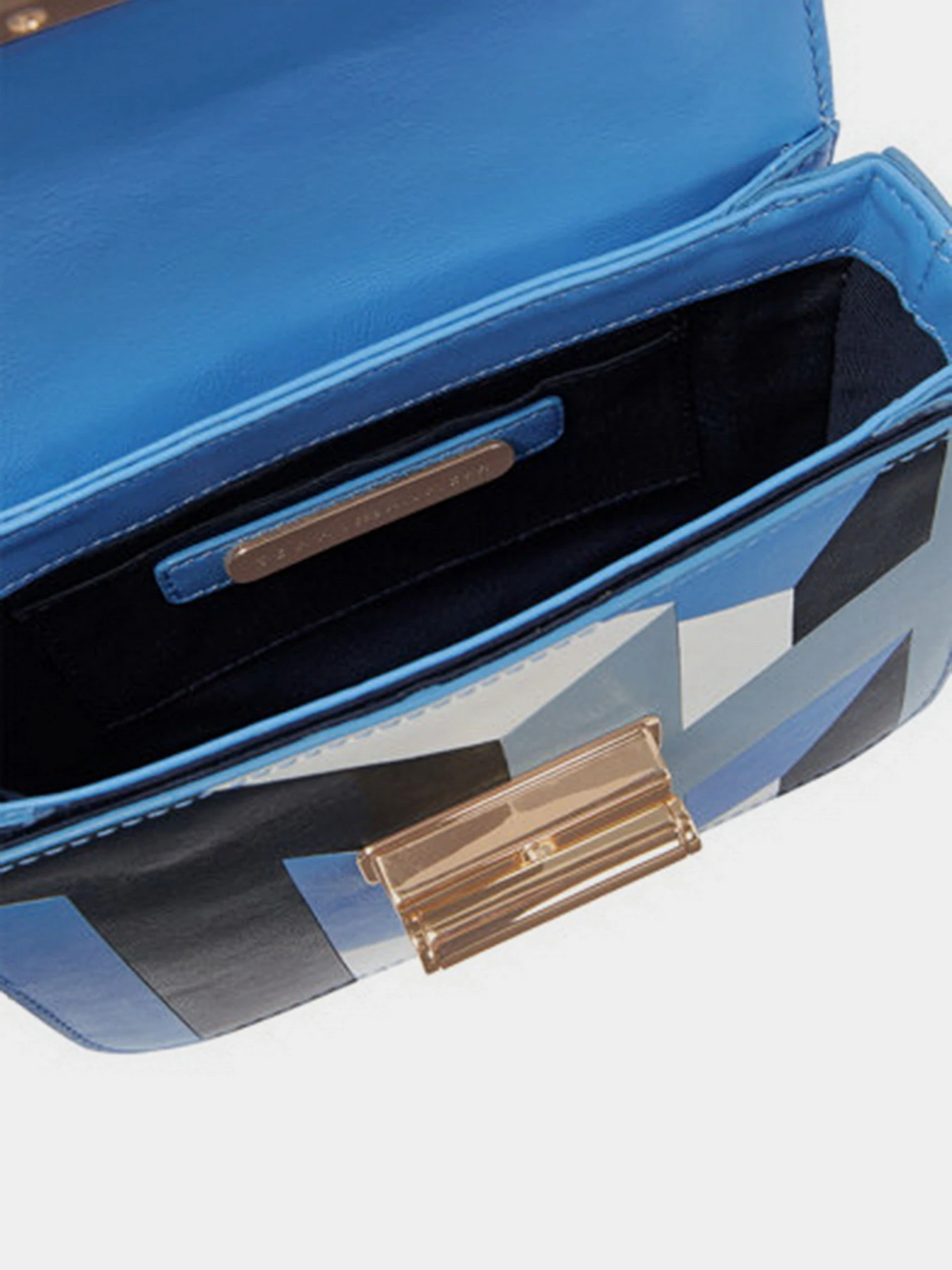 Сумки Tommy Hilfiger модель AW0AW11186-0GZ Сумки Tommy Hilfiger модель AW0AW11186-0GZ Фото