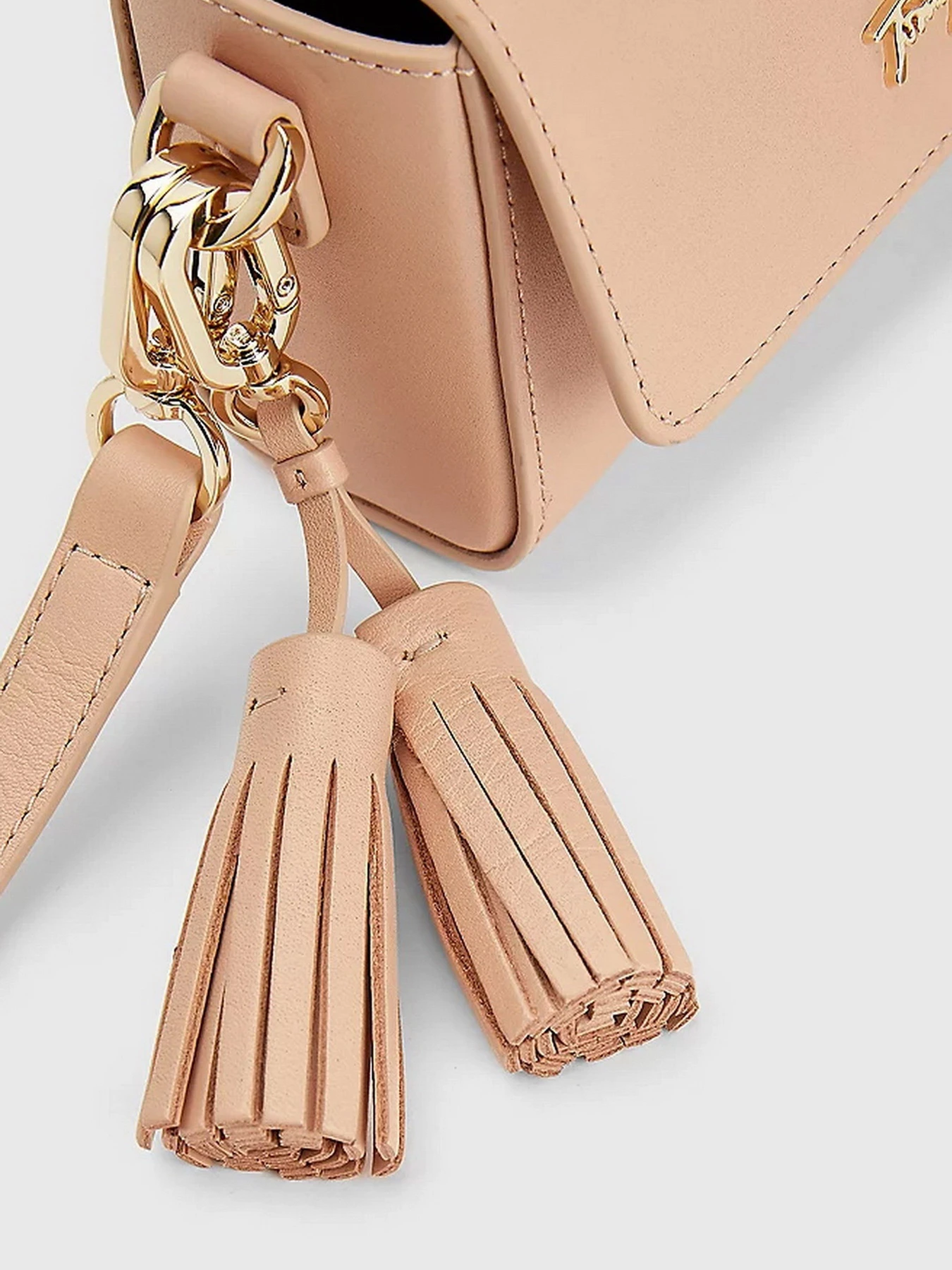 Сумки Tommy Hilfiger модель AW0AW11528-ABR Сумки Tommy Hilfiger модель AW0AW11528-ABR Фото