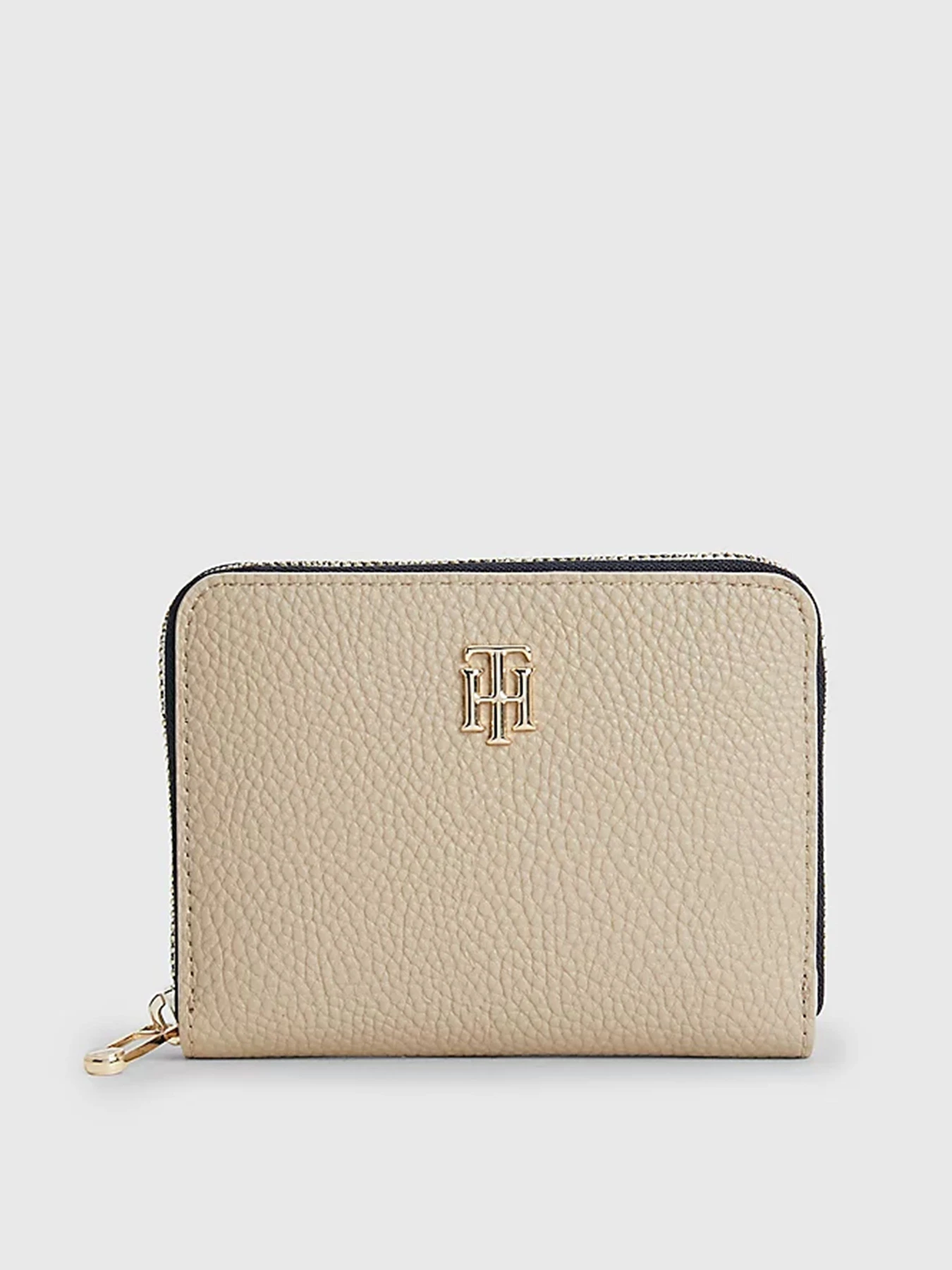 Кошельки Tommy Hilfiger модель AW0AW12021-AEG Кошельки Tommy Hilfiger модель AW0AW12021-AEG Фото
