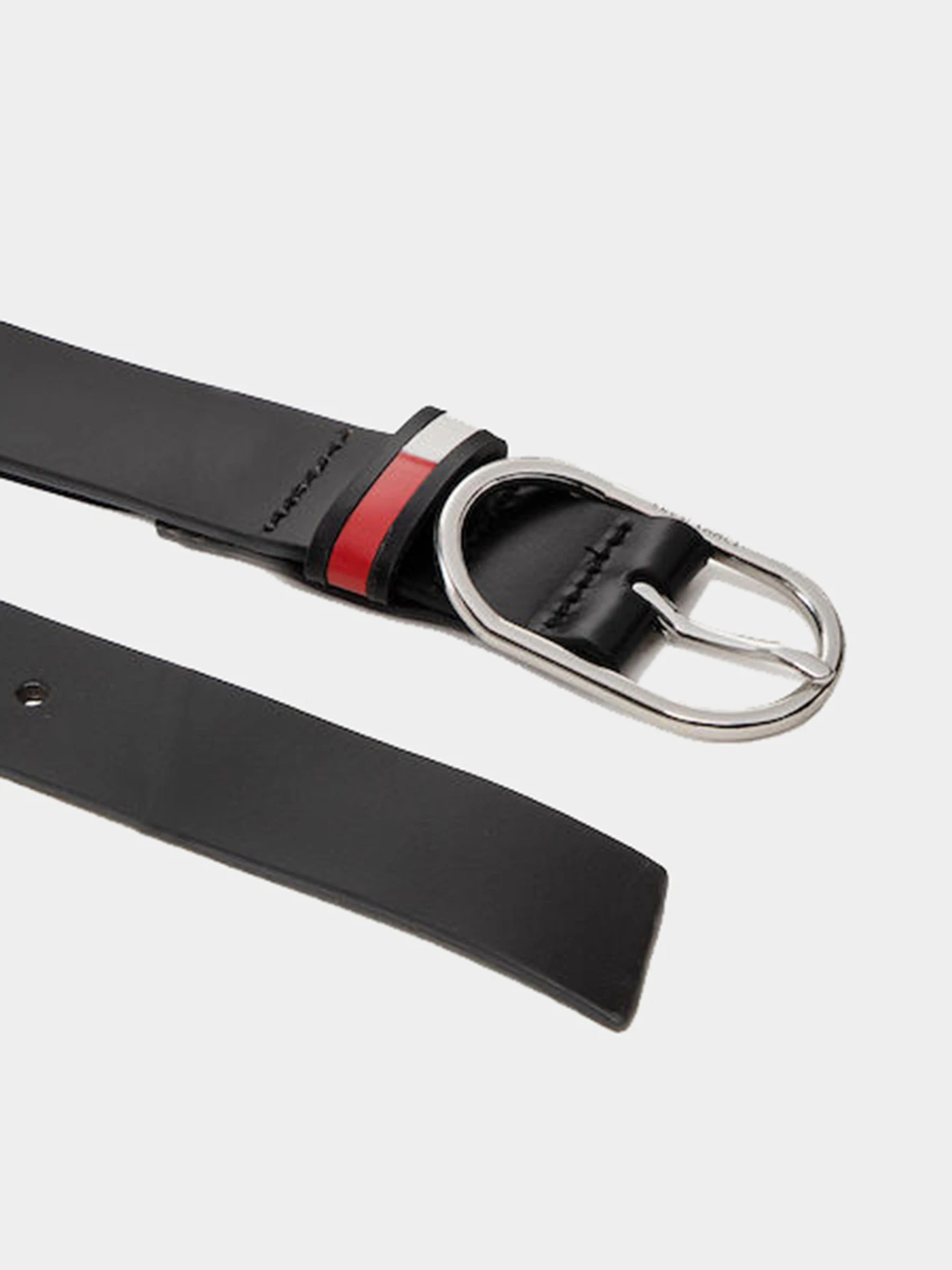 Ремни Tommy Hilfiger модель AW0AW12756-0GJ Ремни Tommy Hilfiger модель AW0AW12756-0GJ Фото