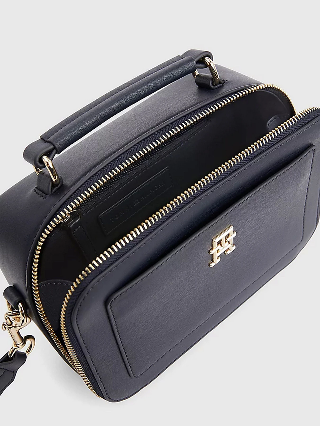 Сумки Tommy Hilfiger модель AW0AW13141-DW6 Фото