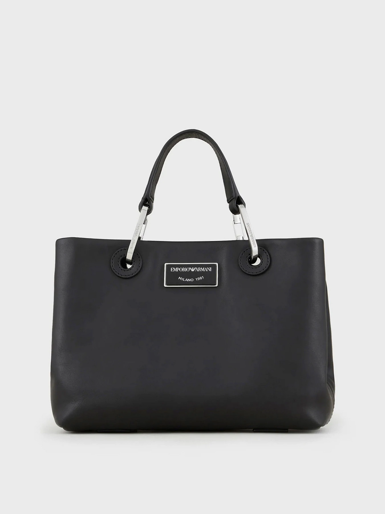 Сумки Emporio Armani модель Y3D166-Y478E-80001 Сумки Emporio Armani модель Y3D166-Y478E-80001 Фото