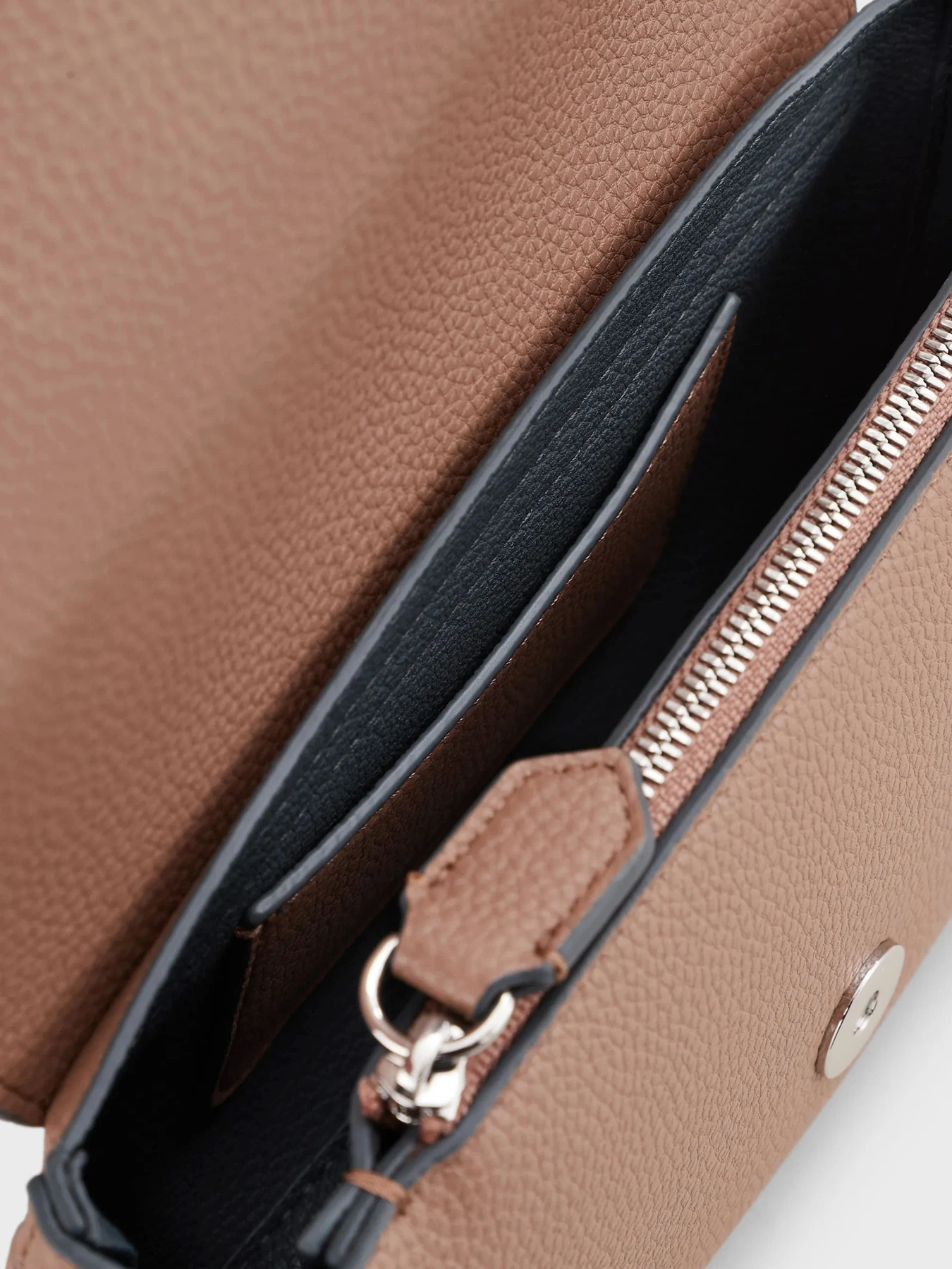 Сумки Emporio Armani модель Y3H294-YFO5E-89400 Фото