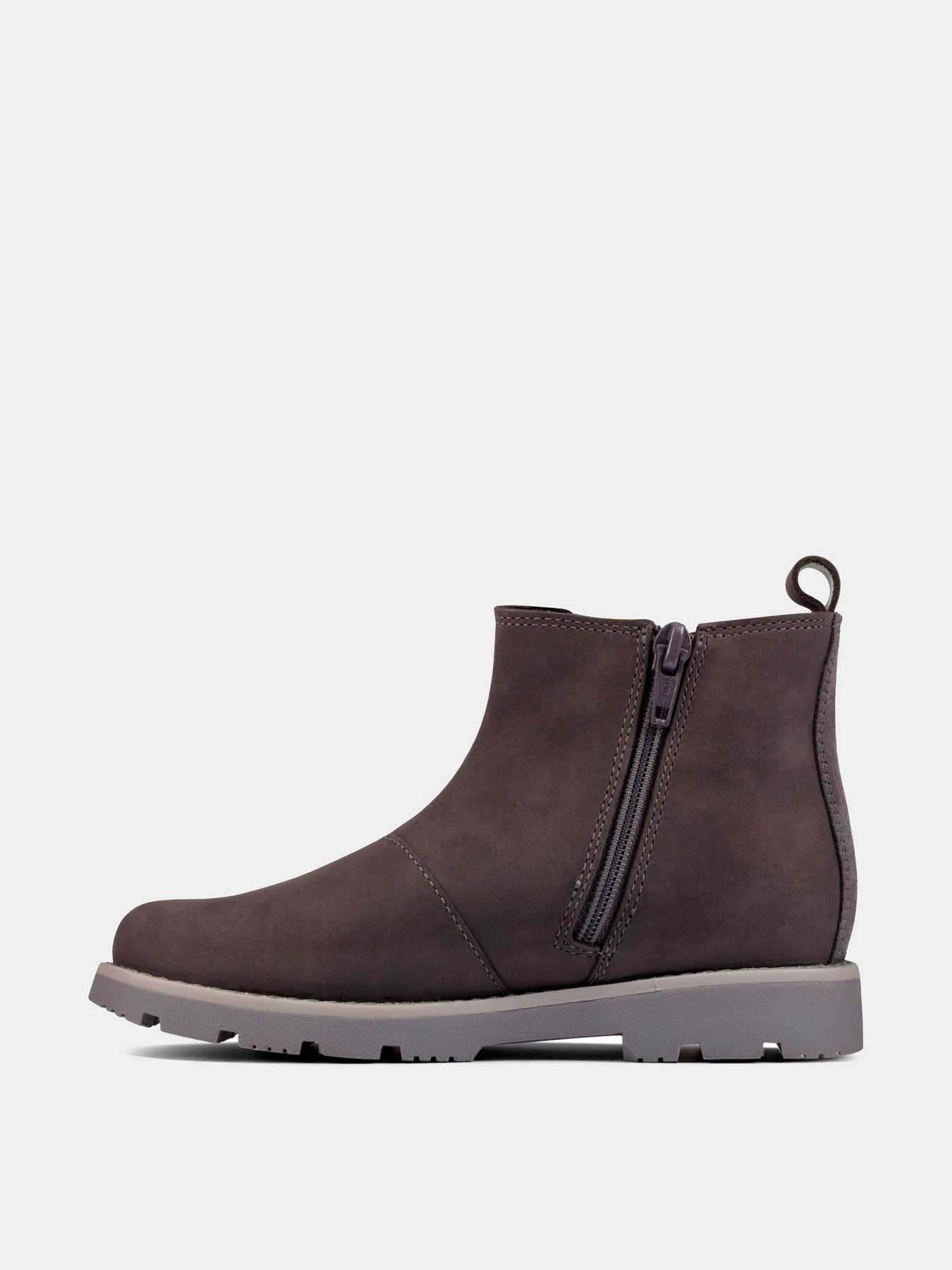 Ботинки и сапоги Clarks модель 2615-3570 Ботинки и сапоги Clarks модель 2615-3570 Фото