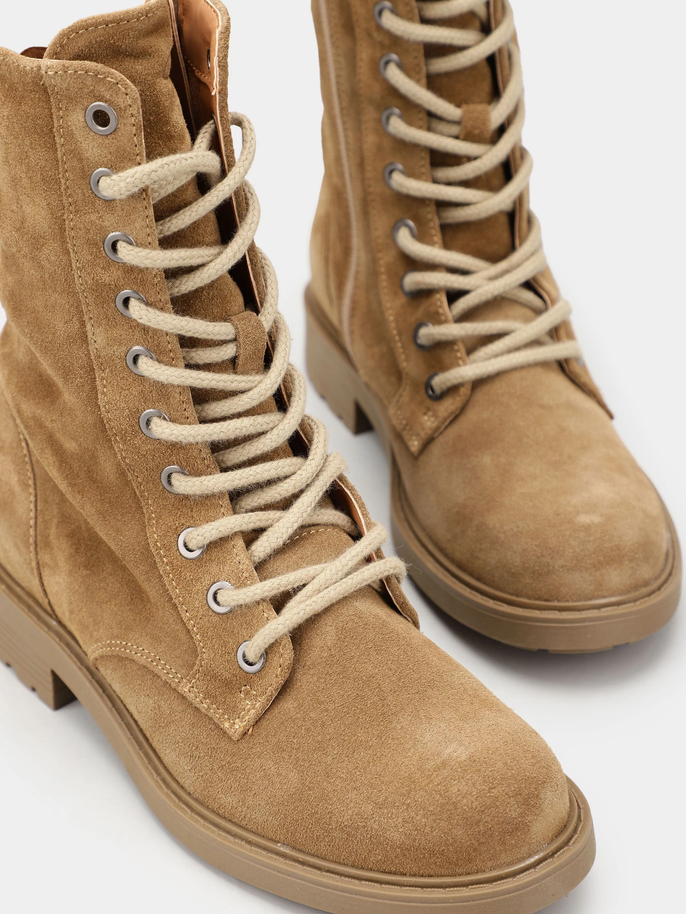 Ботинки и сапоги Clarks модель 2616-7934 Ботинки и сапоги Clarks модель 2616-7934 Фото