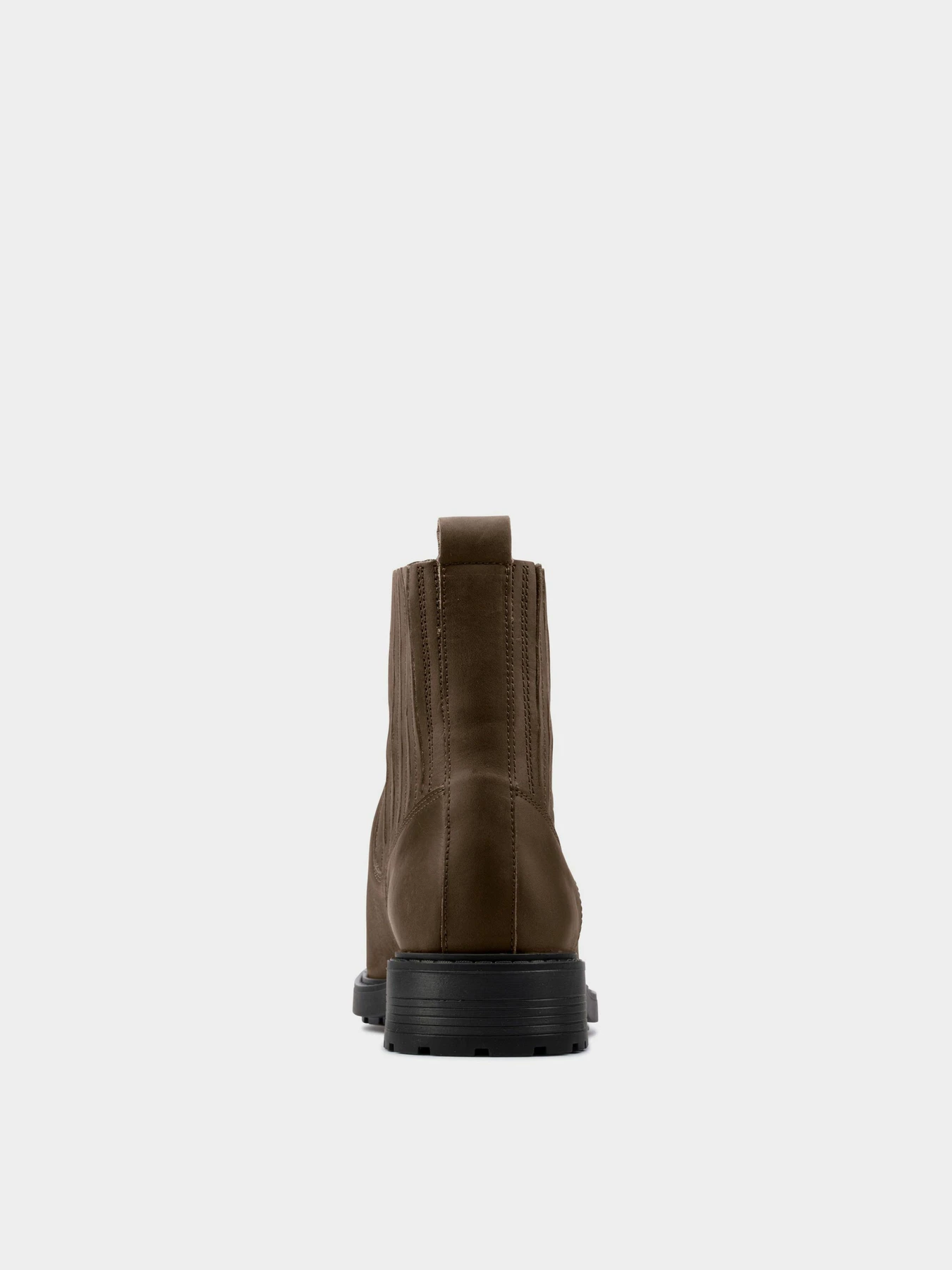 Ботинки и сапоги Clarks модель 2616-7963 Ботинки и сапоги Clarks модель 2616-7963 Фото