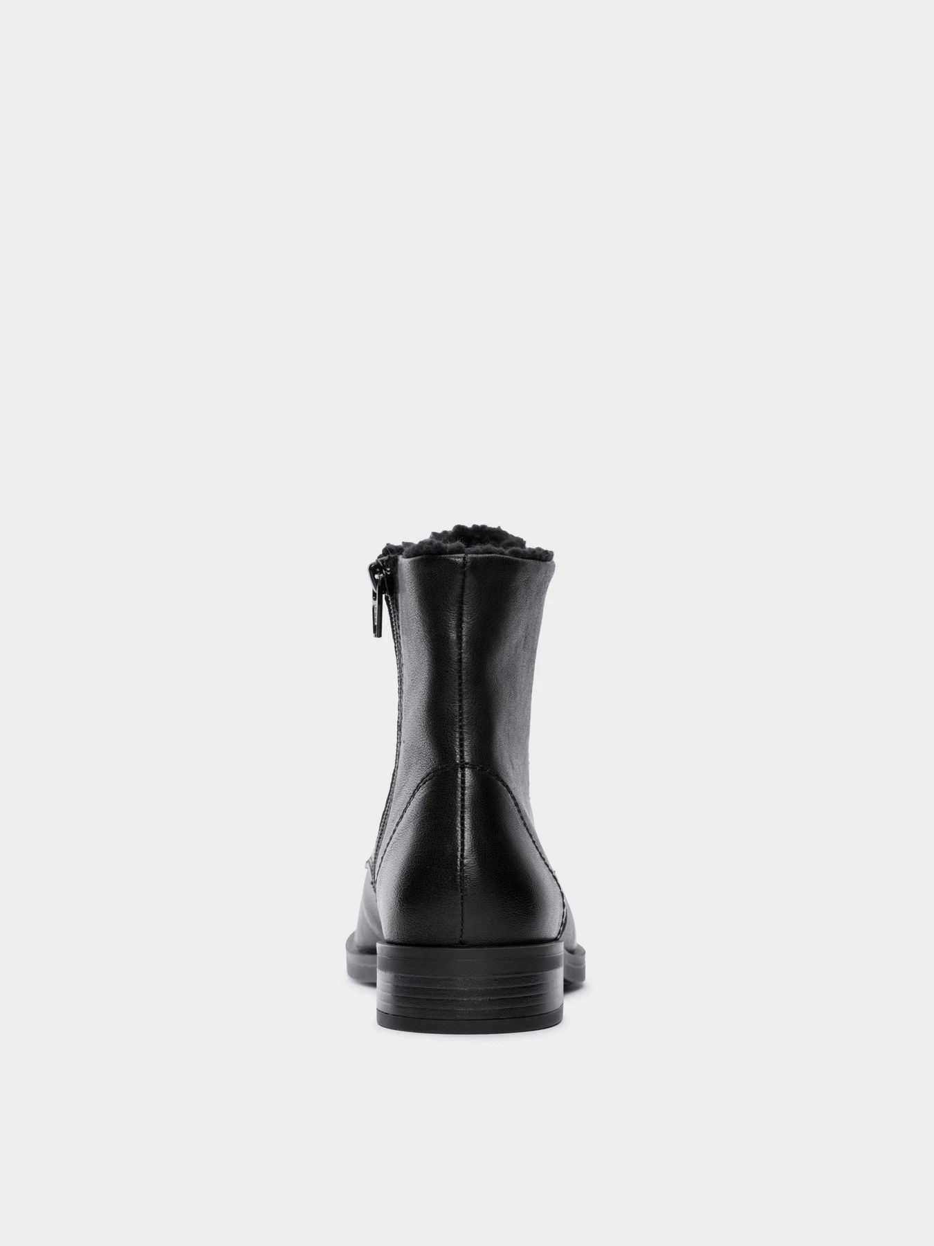 Ботинки и сапоги Clarks модель 2616-8146 Ботинки и сапоги Clarks модель 2616-8146 Фото