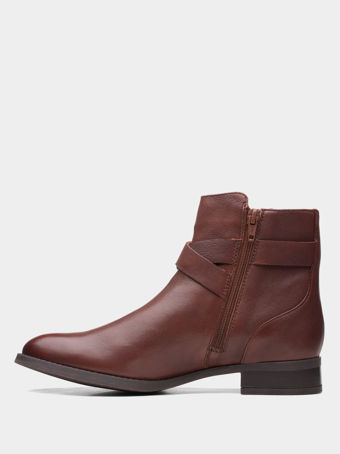 Ботинки и сапоги Clarks модель 2616-8401 Ботинки и сапоги Clarks модель 2616-8401 Фото