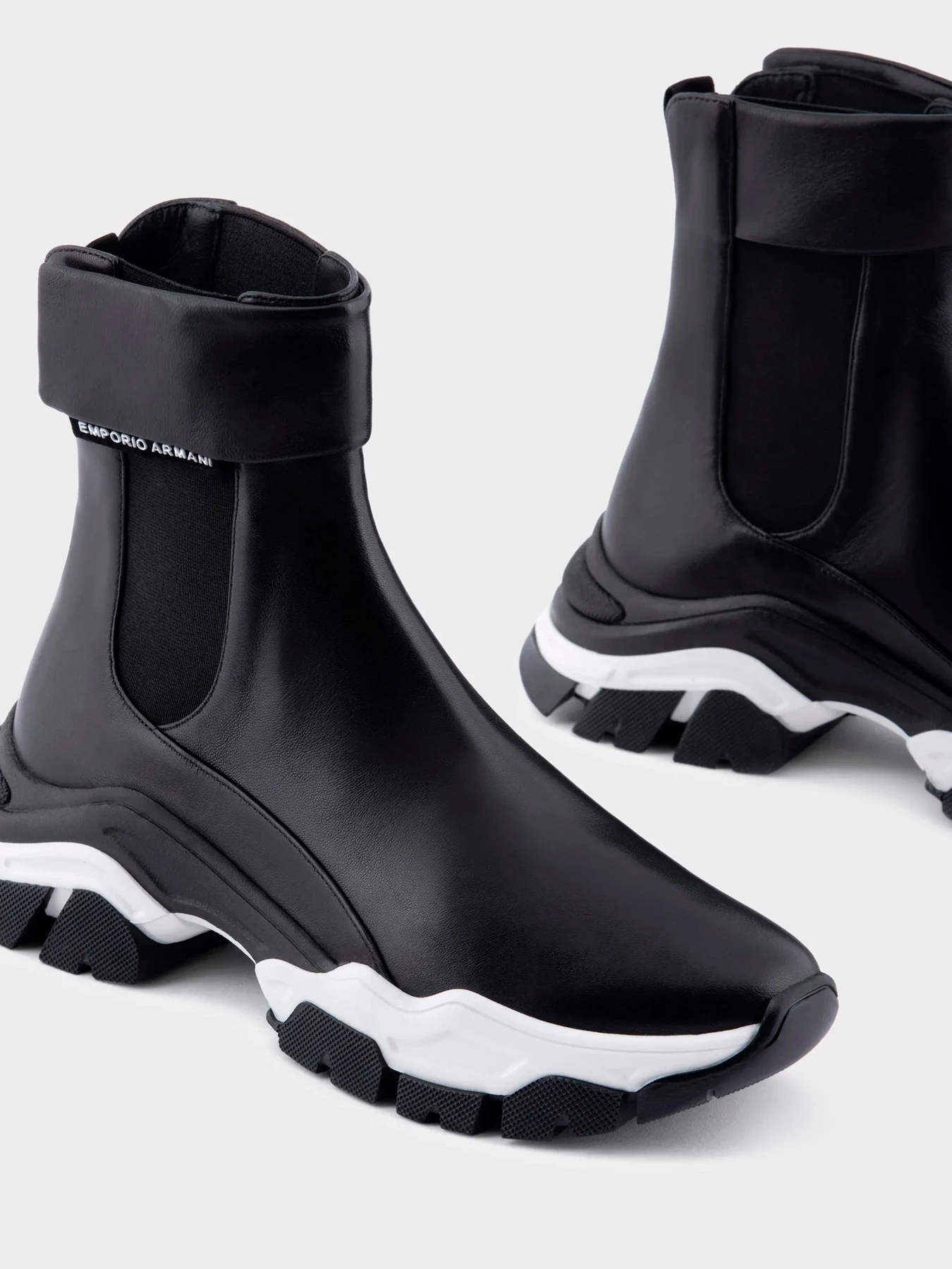 Ботинки и сапоги Emporio Armani модель X3M357-XF683-00002 Ботинки и сапоги Emporio Armani модель X3M357-XF683-00002 Фото