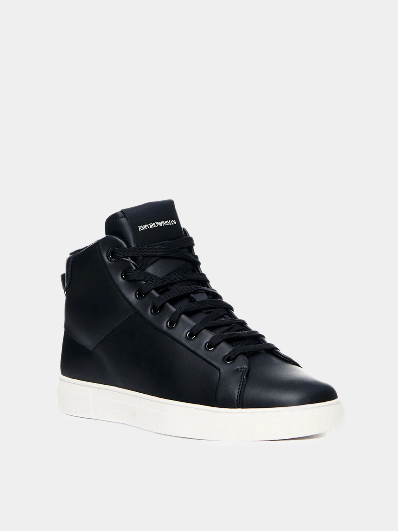 Кроссовки Emporio Armani модель X4Z112-XF662-00002 Фото
