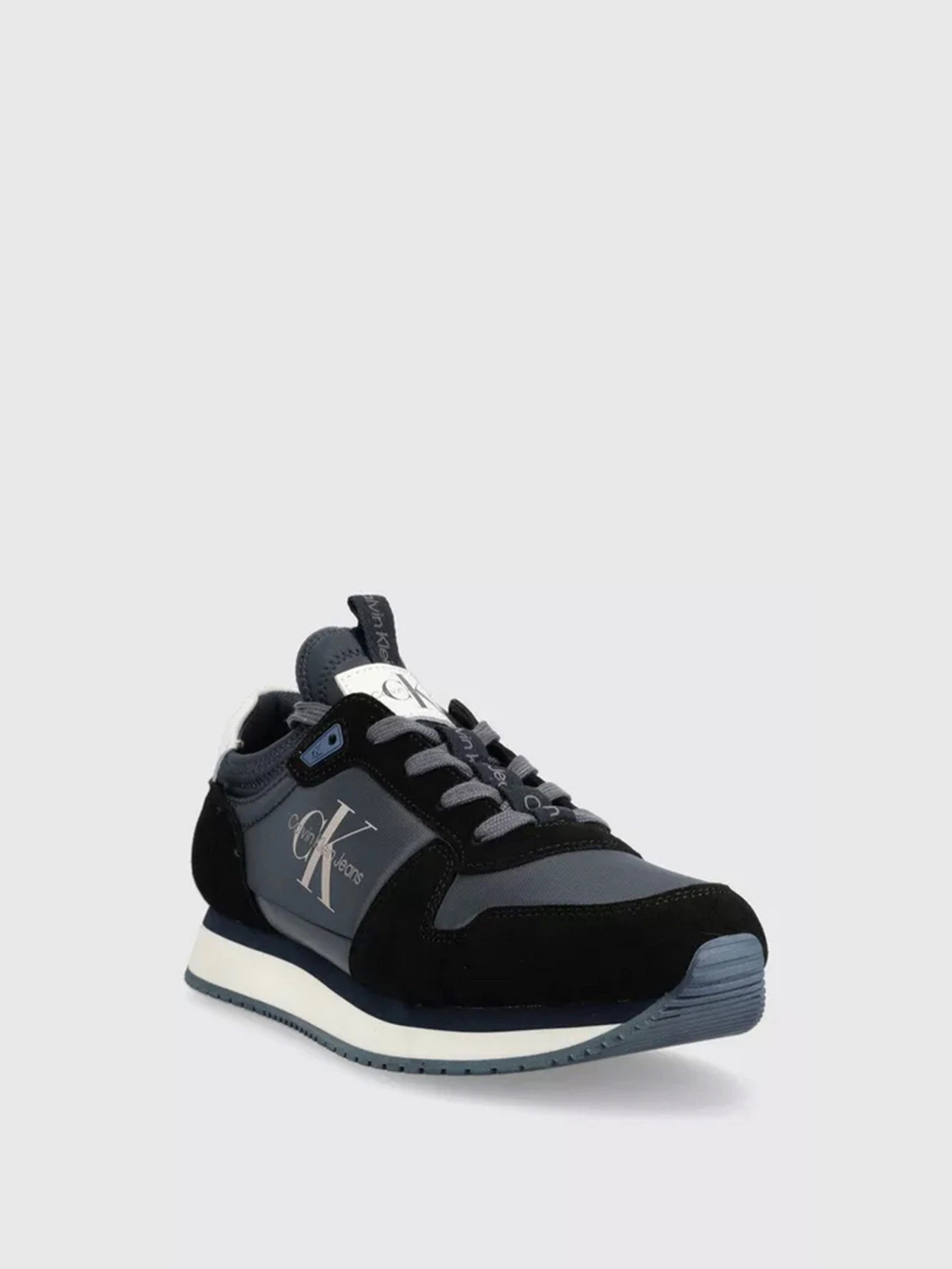 Кроссовки Calvin Klein модель YM0YM00553-DA0 Кроссовки Calvin Klein модель YM0YM00553-DA0 Фото