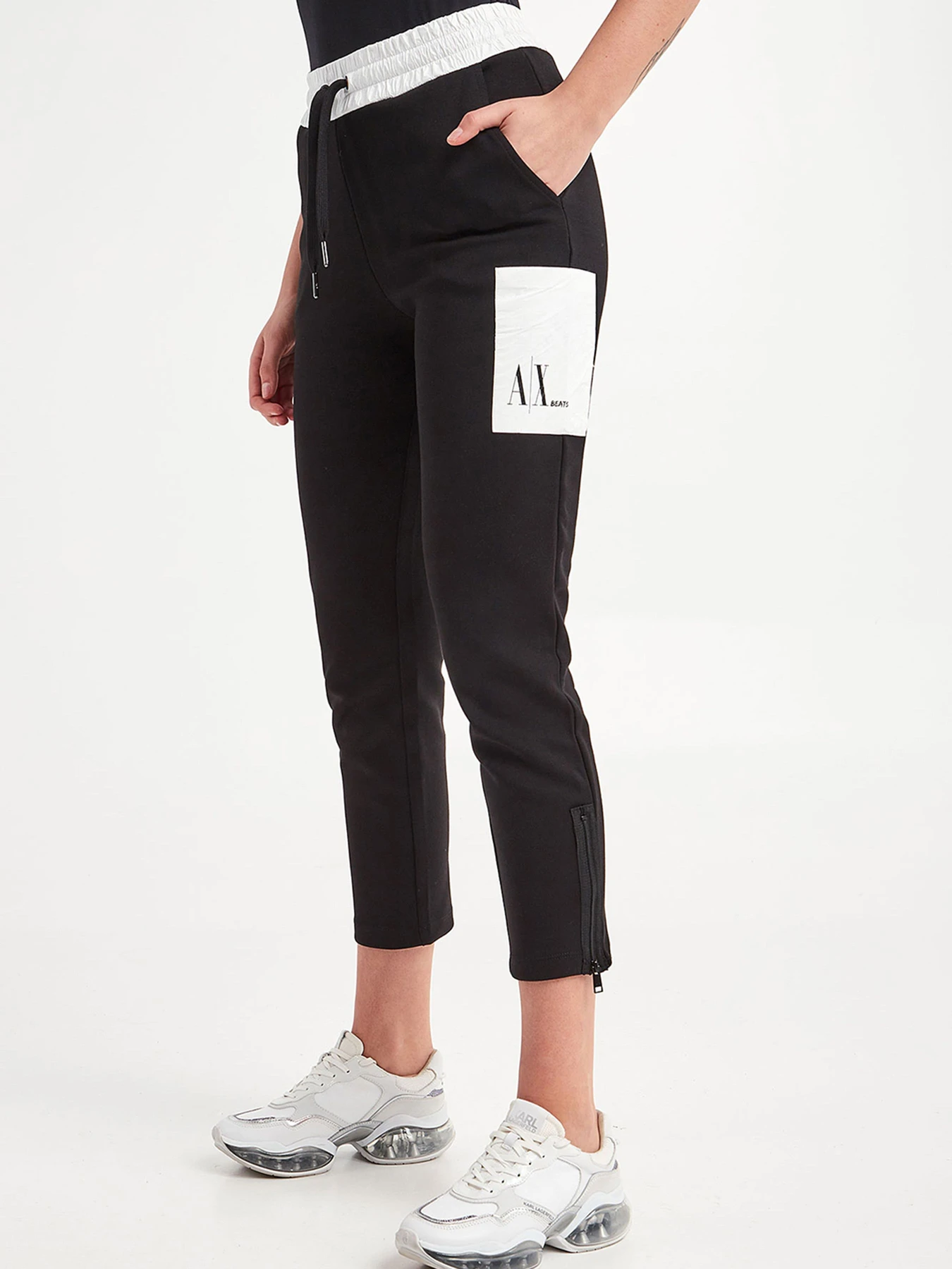 Брюки Armani Exchange модель 3LYP76-YJU1Z-1200 Брюки Armani Exchange модель 3LYP76-YJU1Z-1200 Фото