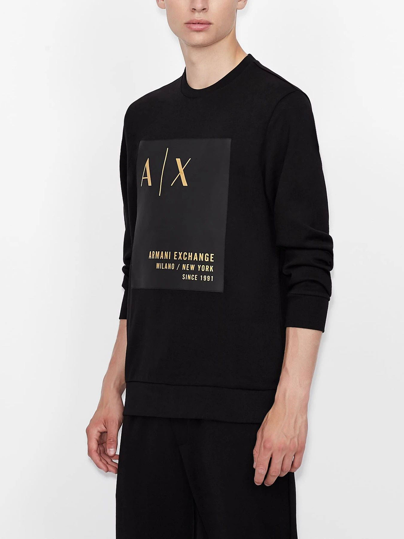 Худи и свитшоты Armani Exchange модель 6KZMDB-ZJ6PZ-1200 Худи и свитшоты Armani Exchange модель 6KZMDB-ZJ6PZ-1200 Фото