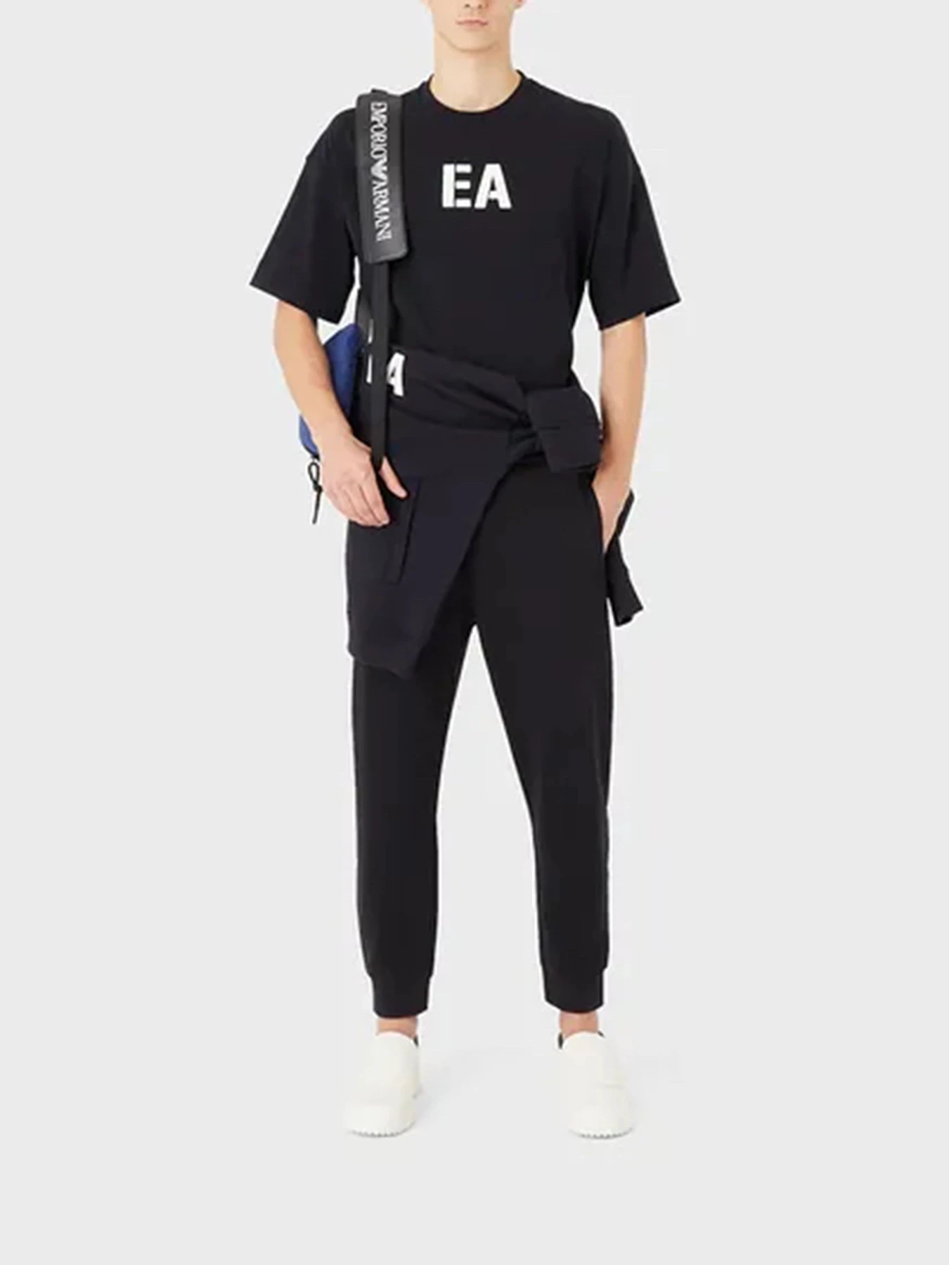 Футболки и поло Emporio Armani модель 6L1TH4-1JWZZ-0920 Фото