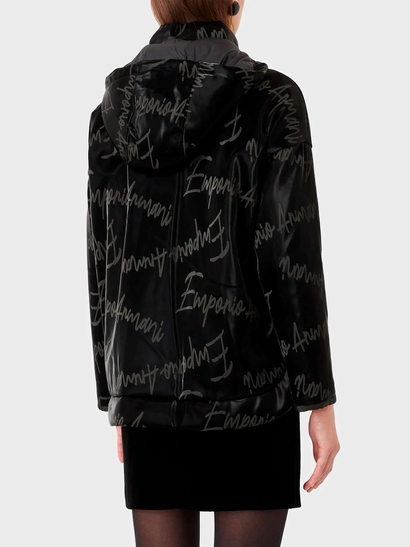 Куртки и дубленки Emporio Armani модель 6L2B66-2NINZ-0999 Куртки и дубленки Emporio Armani модель 6L2B66-2NINZ-0999 Фото