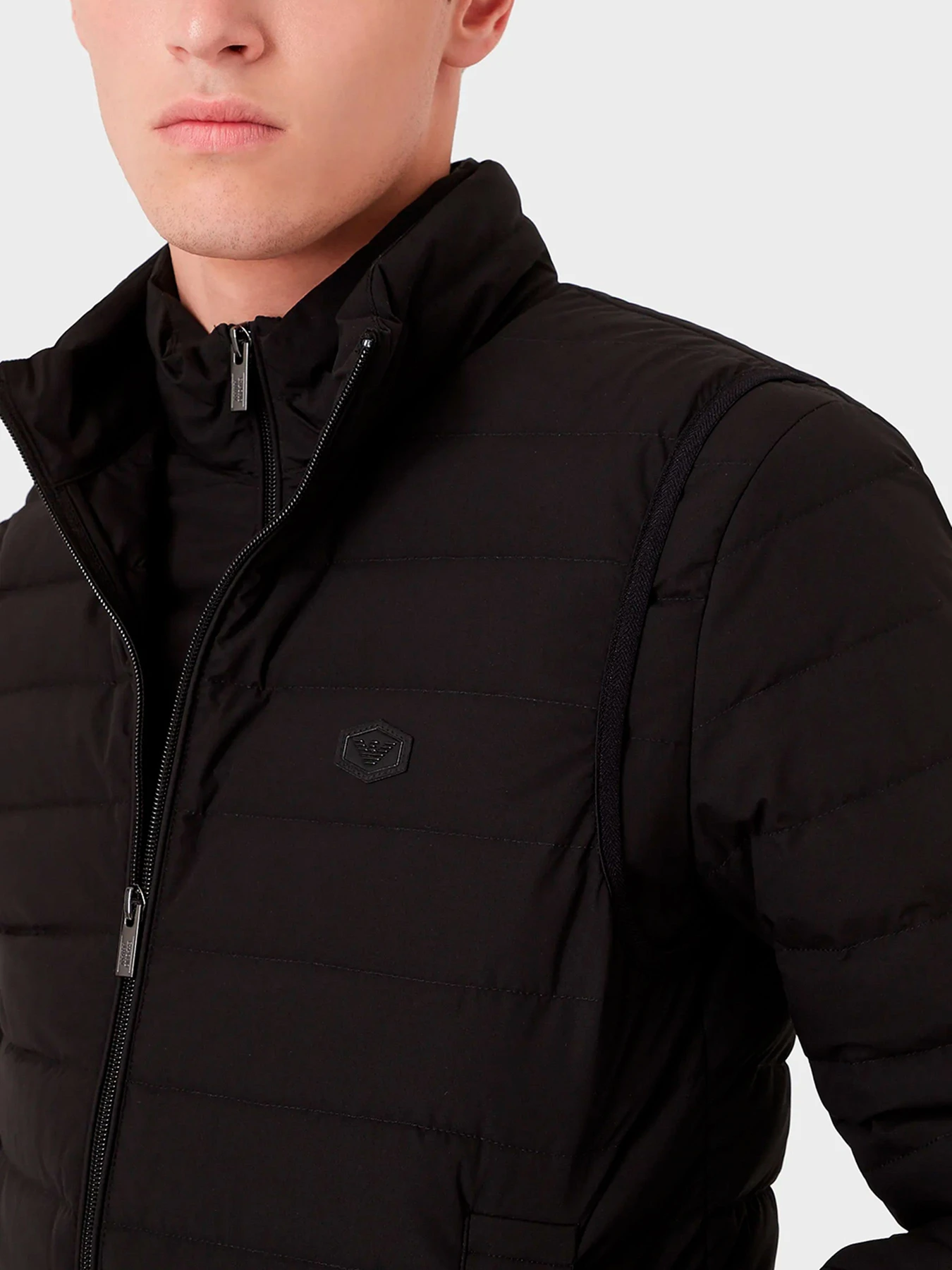 Куртки и дубленки Emporio Armani модель 8N1BQ1-1NLRZ-0999 Куртки и дубленки Emporio Armani модель 8N1BQ1-1NLRZ-0999 Фото