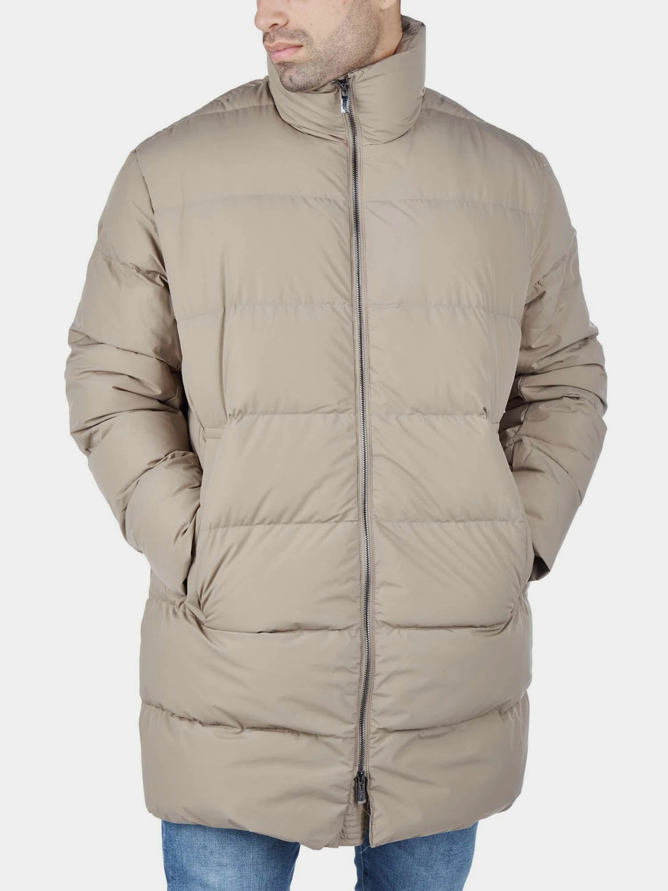 Куртки и дубленки Emporio Armani модель 8N1LA5-1NLRZ-0137 Куртки и дубленки Emporio Armani модель 8N1LA5-1NLRZ-0137 Фото