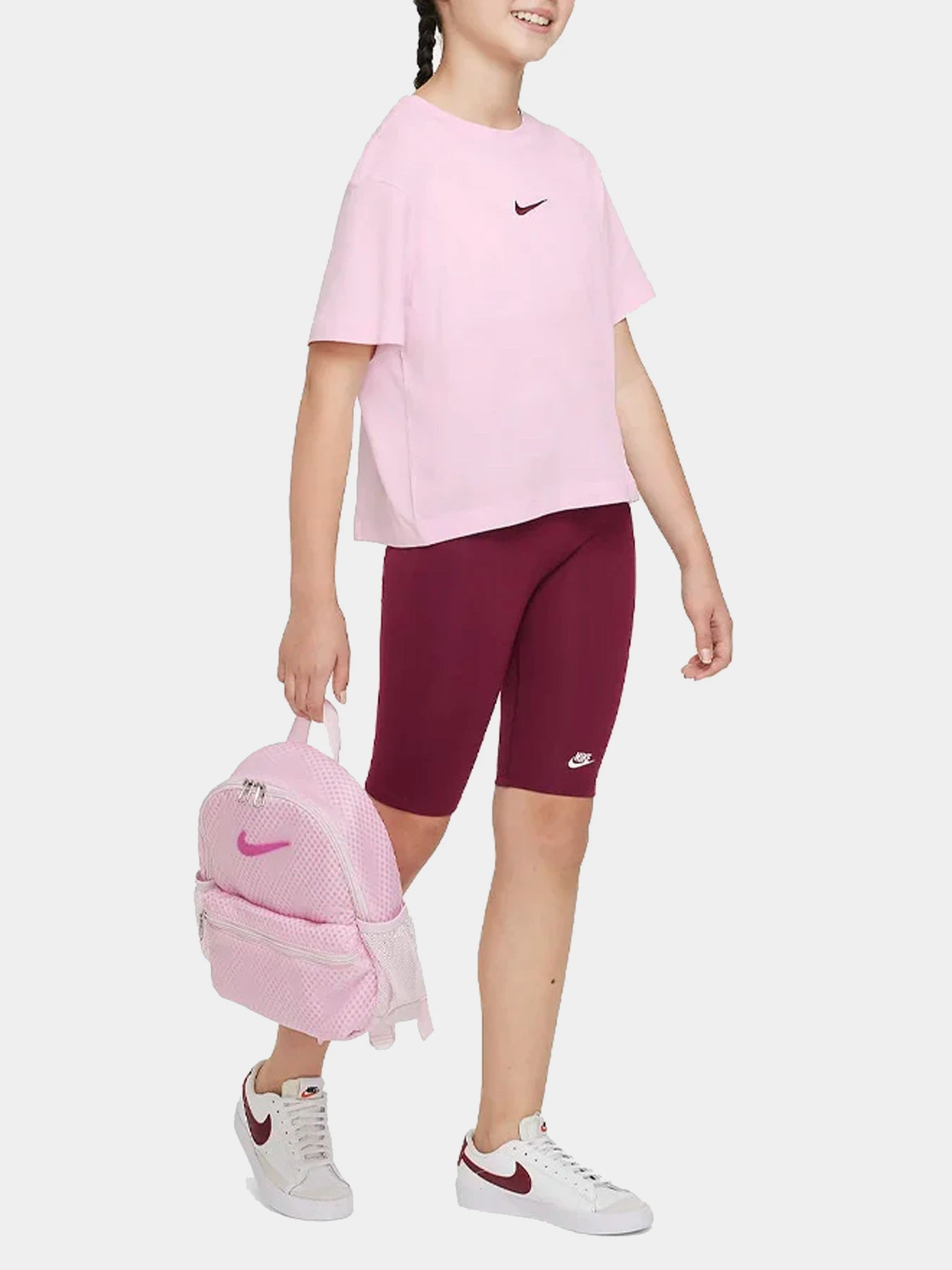 Футболки и поло NIKE модель DH5750-665 Футболки и поло NIKE модель DH5750-665 Фото