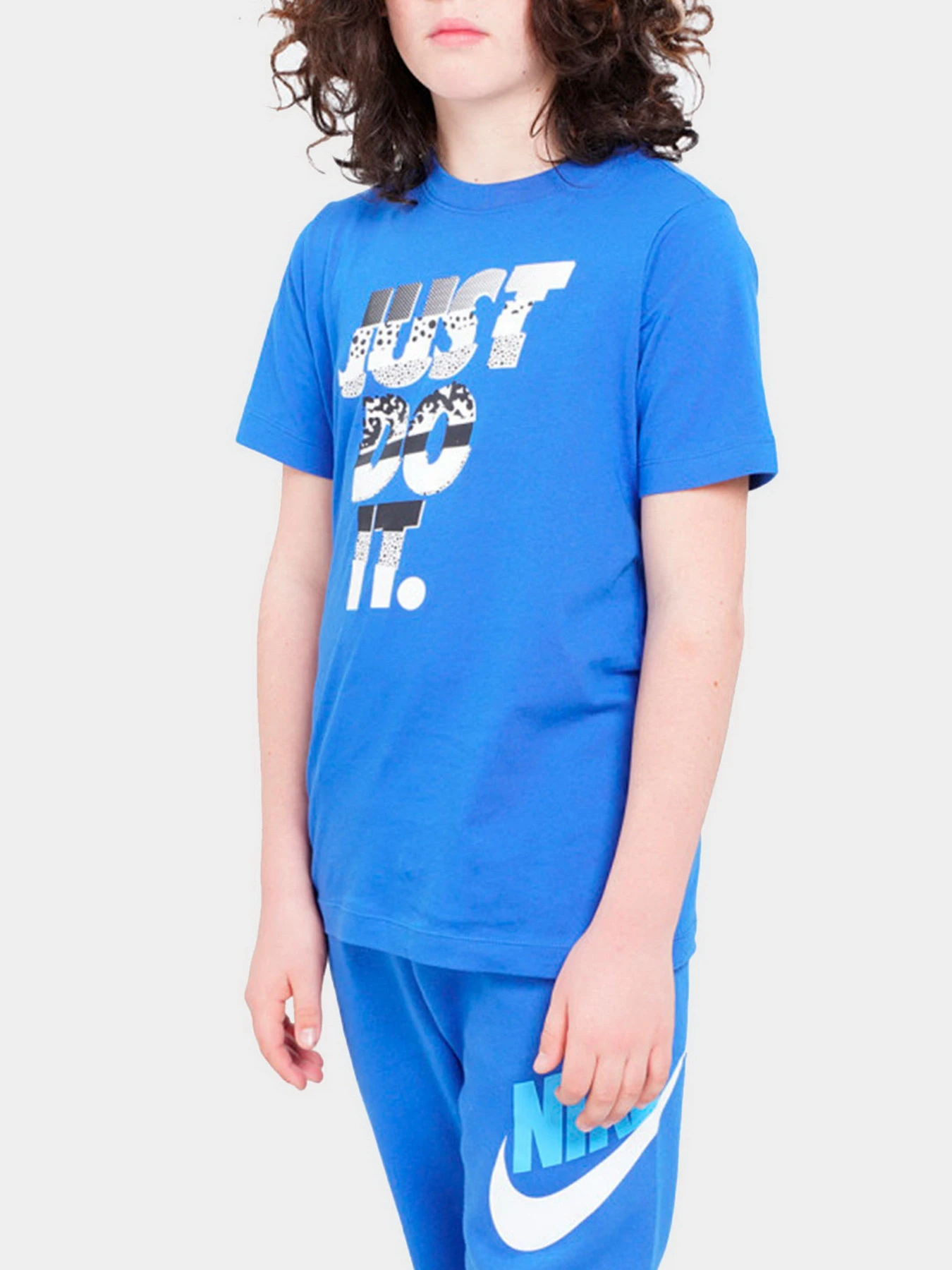 Футболки и поло NIKE модель DO1822-480 Футболки и поло NIKE модель DO1822-480 Фото