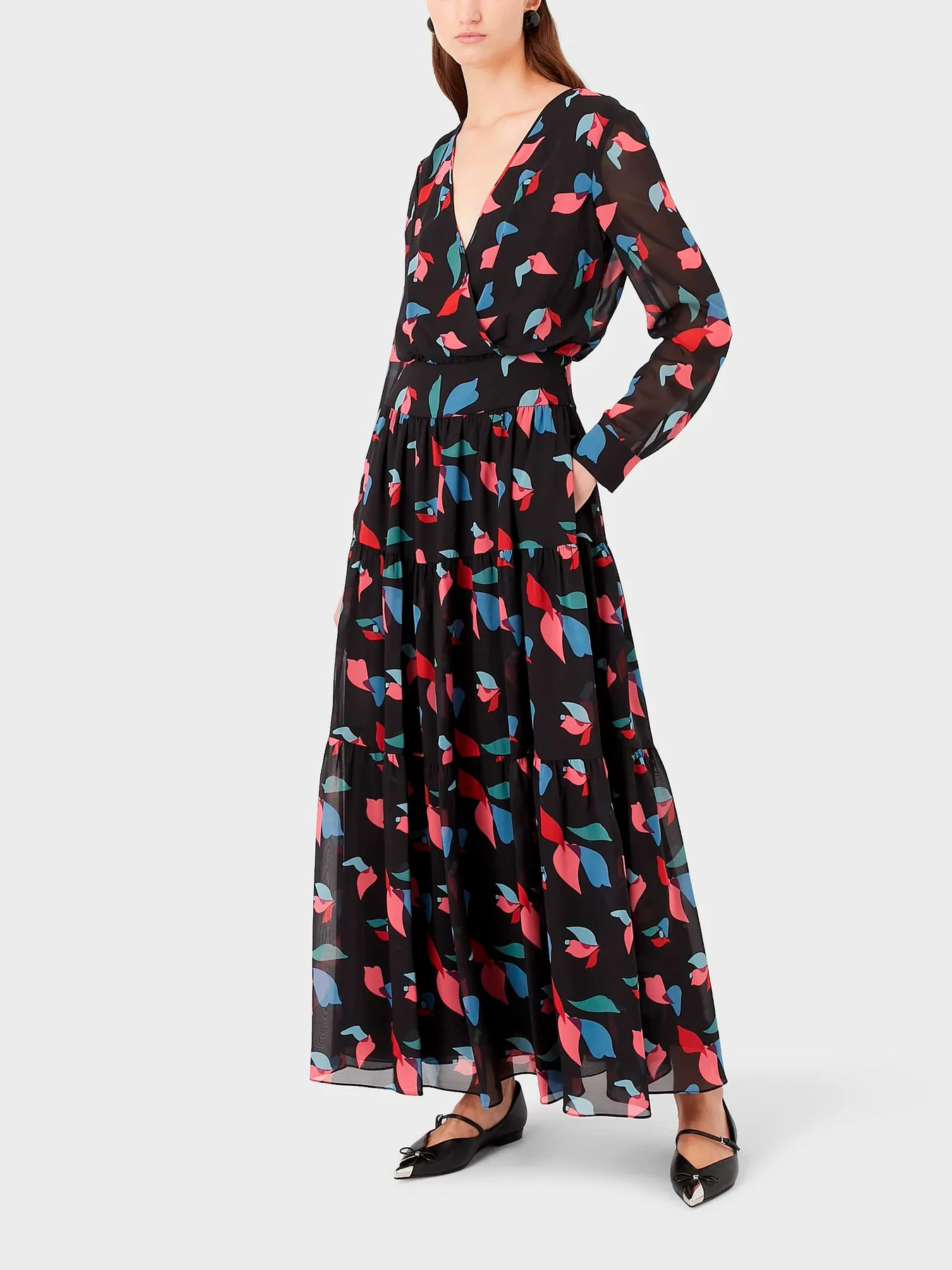 Платья Emporio Armani модель H3NA2V-C9936-099 Платья Emporio Armani модель H3NA2V-C9936-099 Фото